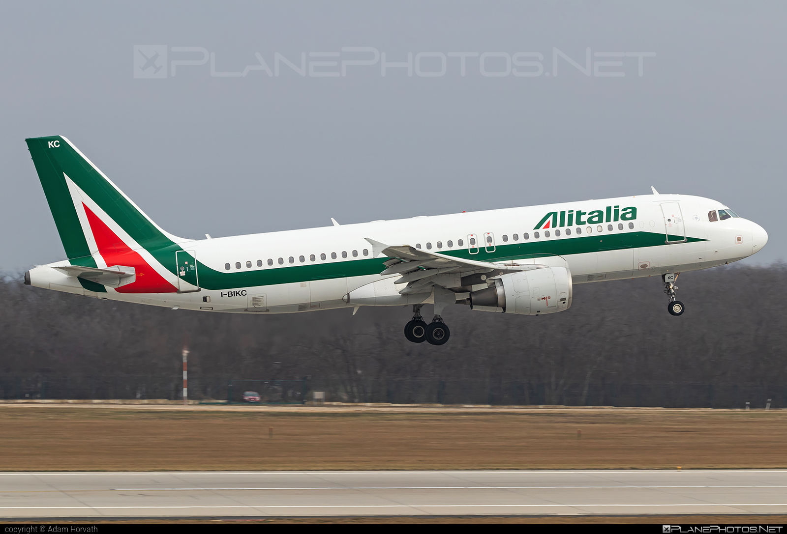 Airbus A320-214 - I-BIKC operated by Alitalia #a320 #a320family #airbus #airbus320 #alitalia
