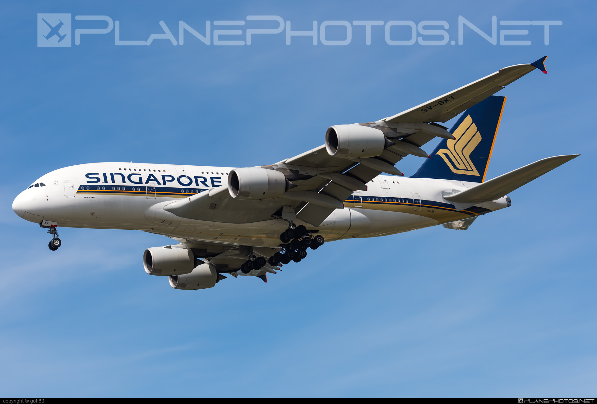 Airbus A380-841 - 9V-SKT operated by Singapore Airlines #a380 #a380family #airbus #airbus380 #singaporeairlines