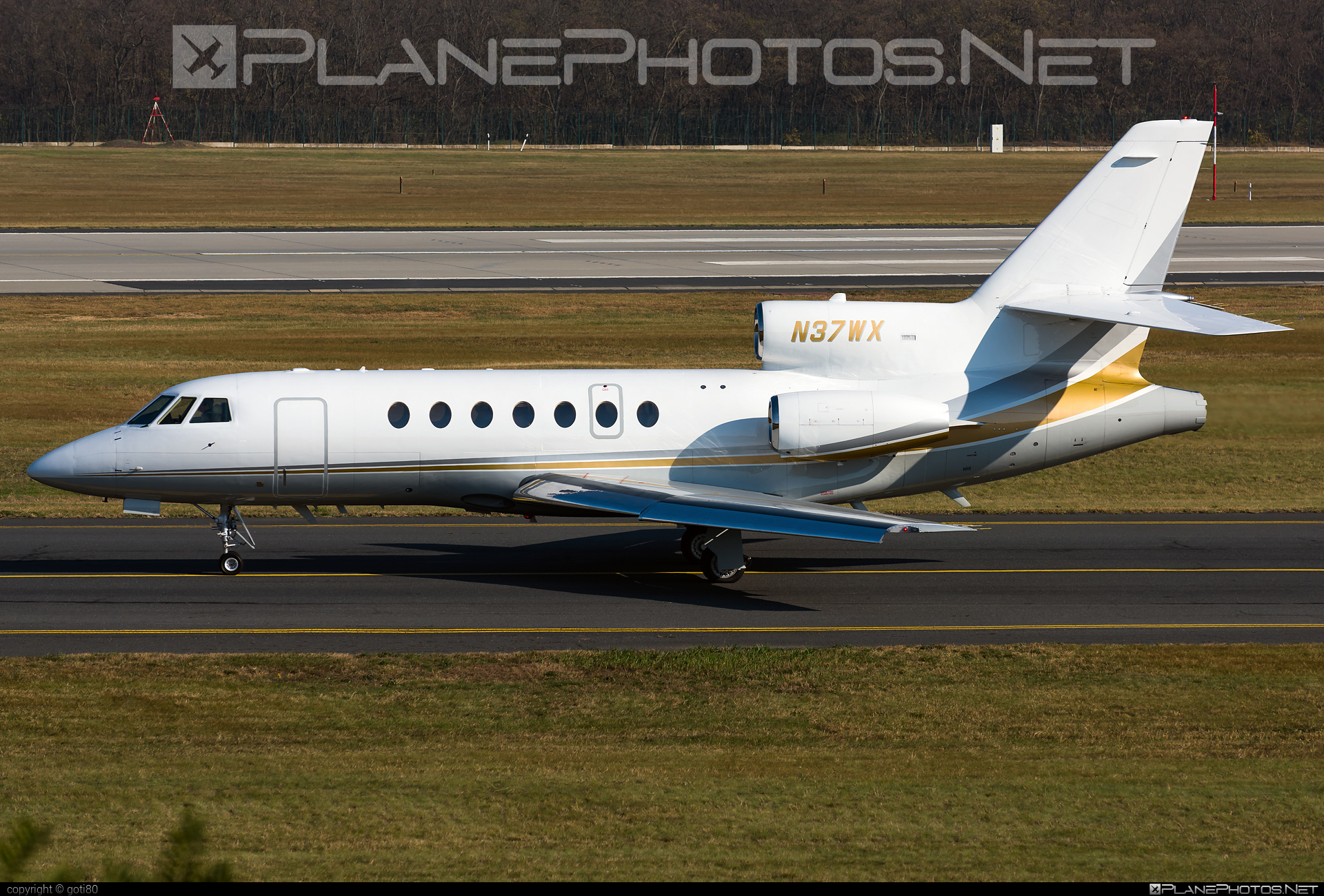 Dassault Falcon 50EX - N37WX operated by Private operator #dassault #dassaultFalcon #dassaultFalcon50 #dassaultFalcon50ex #falcon50 #falcon50ex