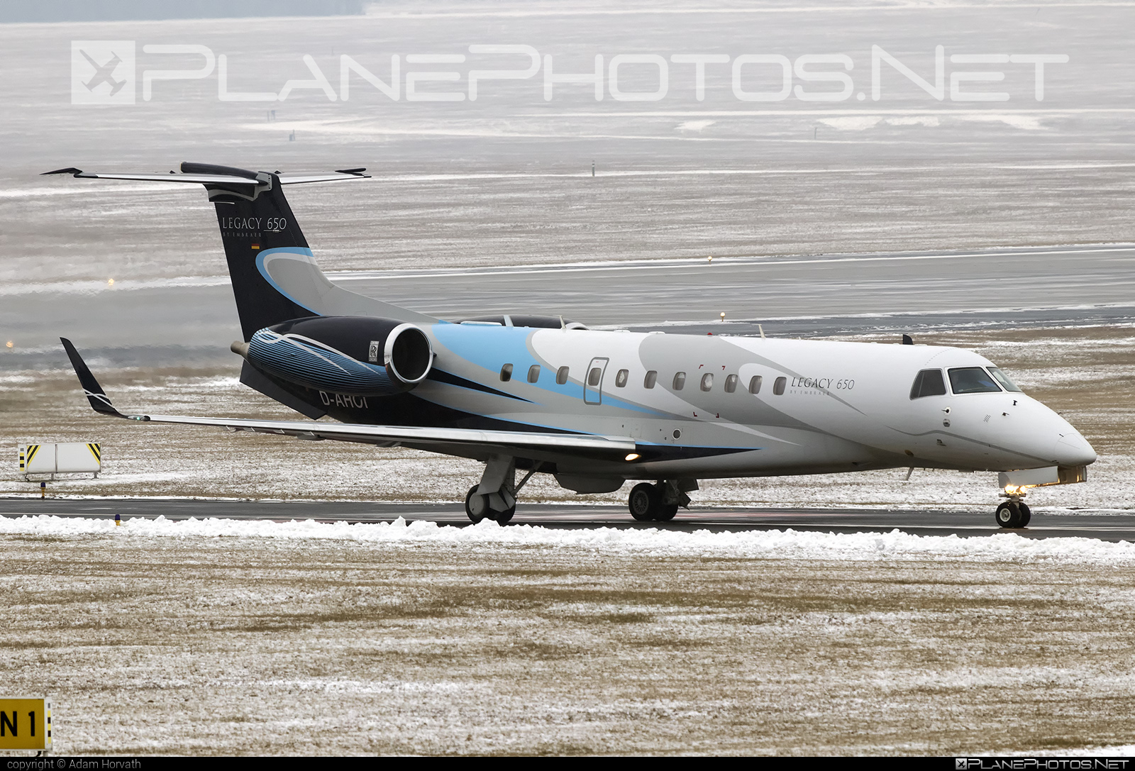 Embraer Legacy 650 (ERJ-135BJ) - D-AHOI operated by AIR HAMBURG #embraer #embraer135 #embraerlegacy #erj135 #erj135bj #legacy650
