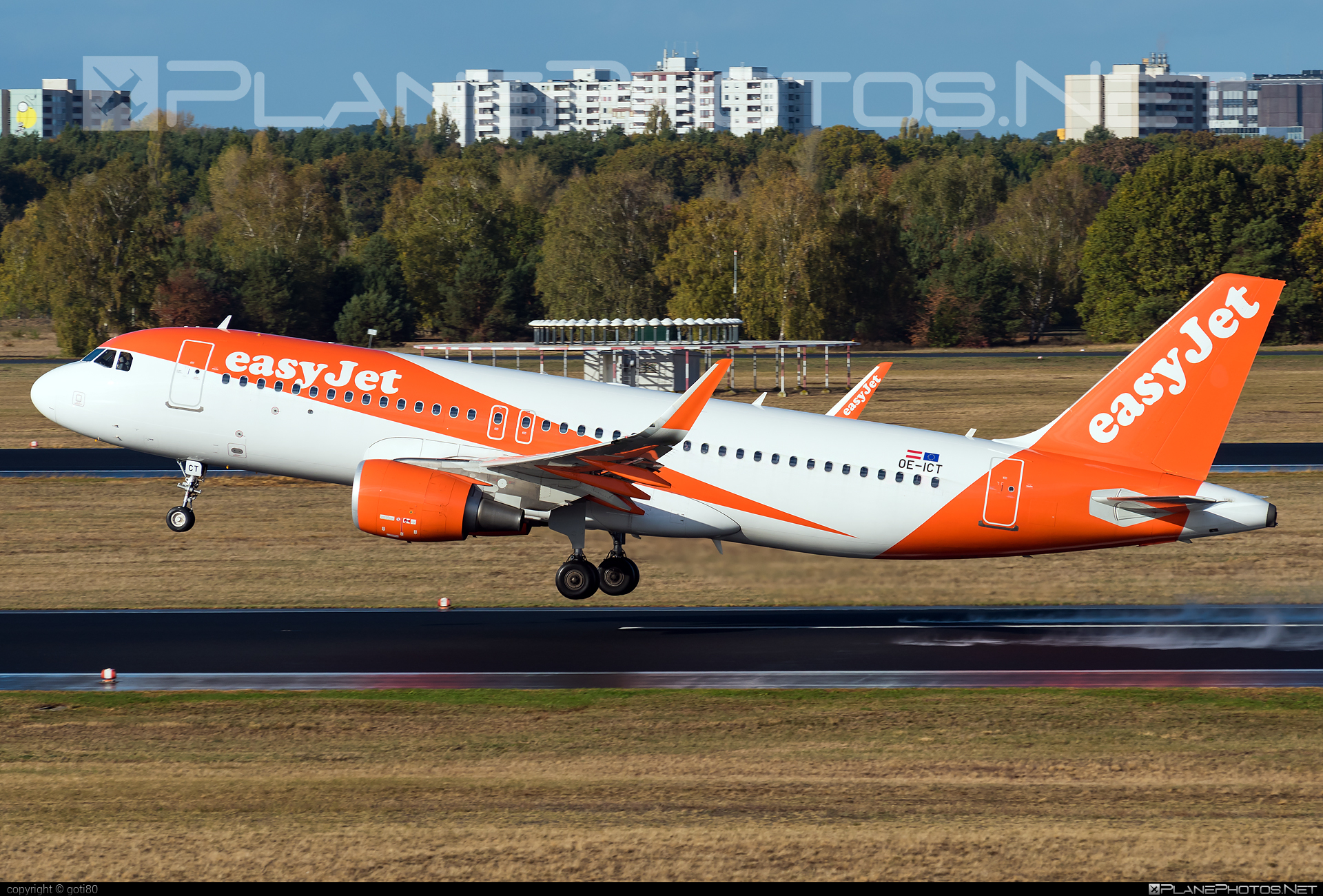 Airbus A320-214 - OE-ICT operated by easyJet Europe #a320 #a320family #airbus #airbus320 #easyjet #easyjeteurope
