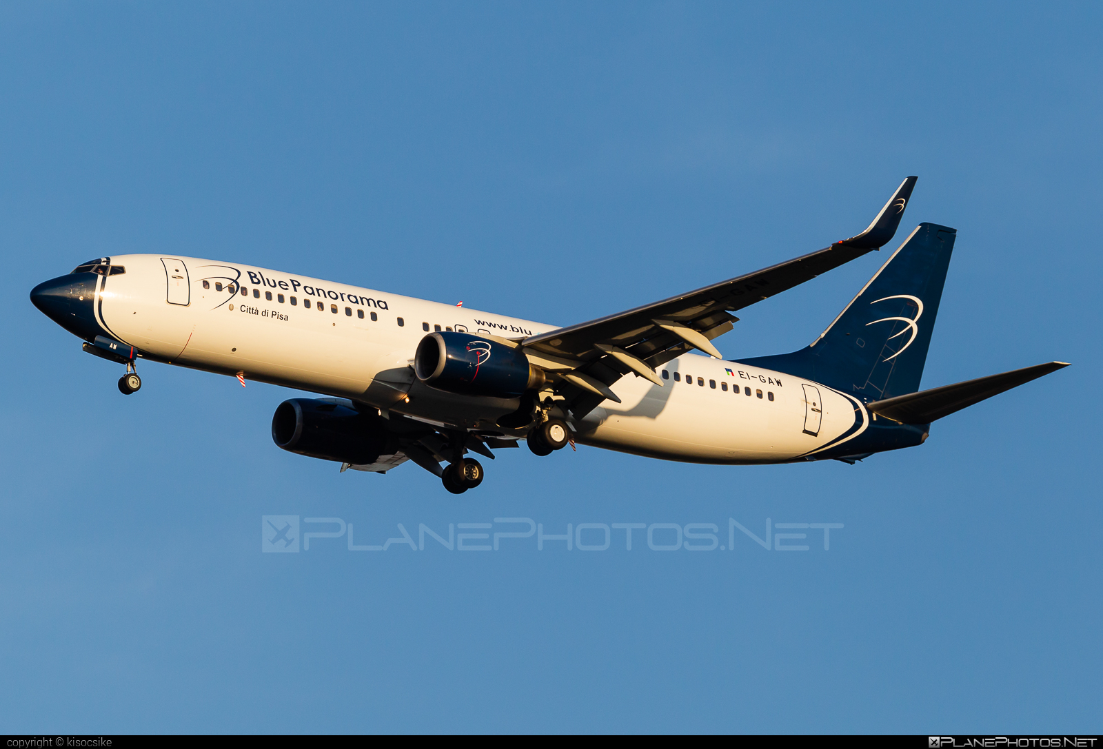 Boeing 737-800 - EI-GAW operated by Blue Panorama Airlines #b737 #b737nextgen #b737ng #boeing #boeing737