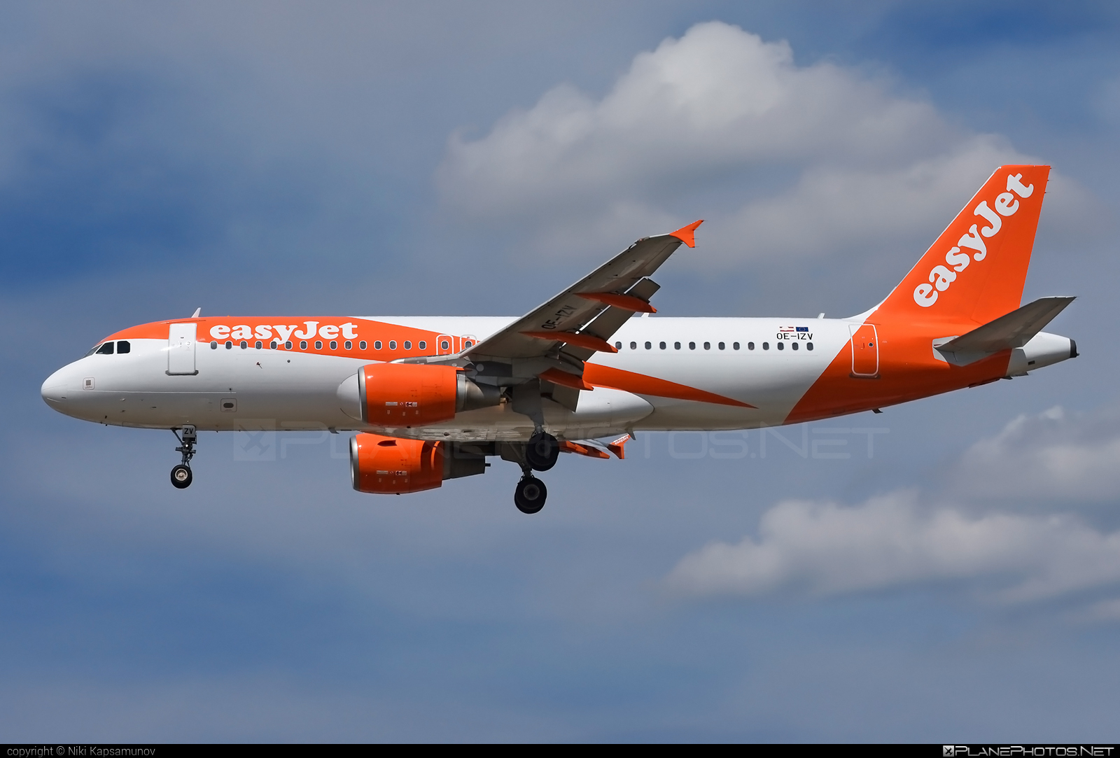 Airbus A320-214 - OE-IZV operated by easyJet Europe #a320 #a320family #airbus #airbus320 #easyjet #easyjeteurope