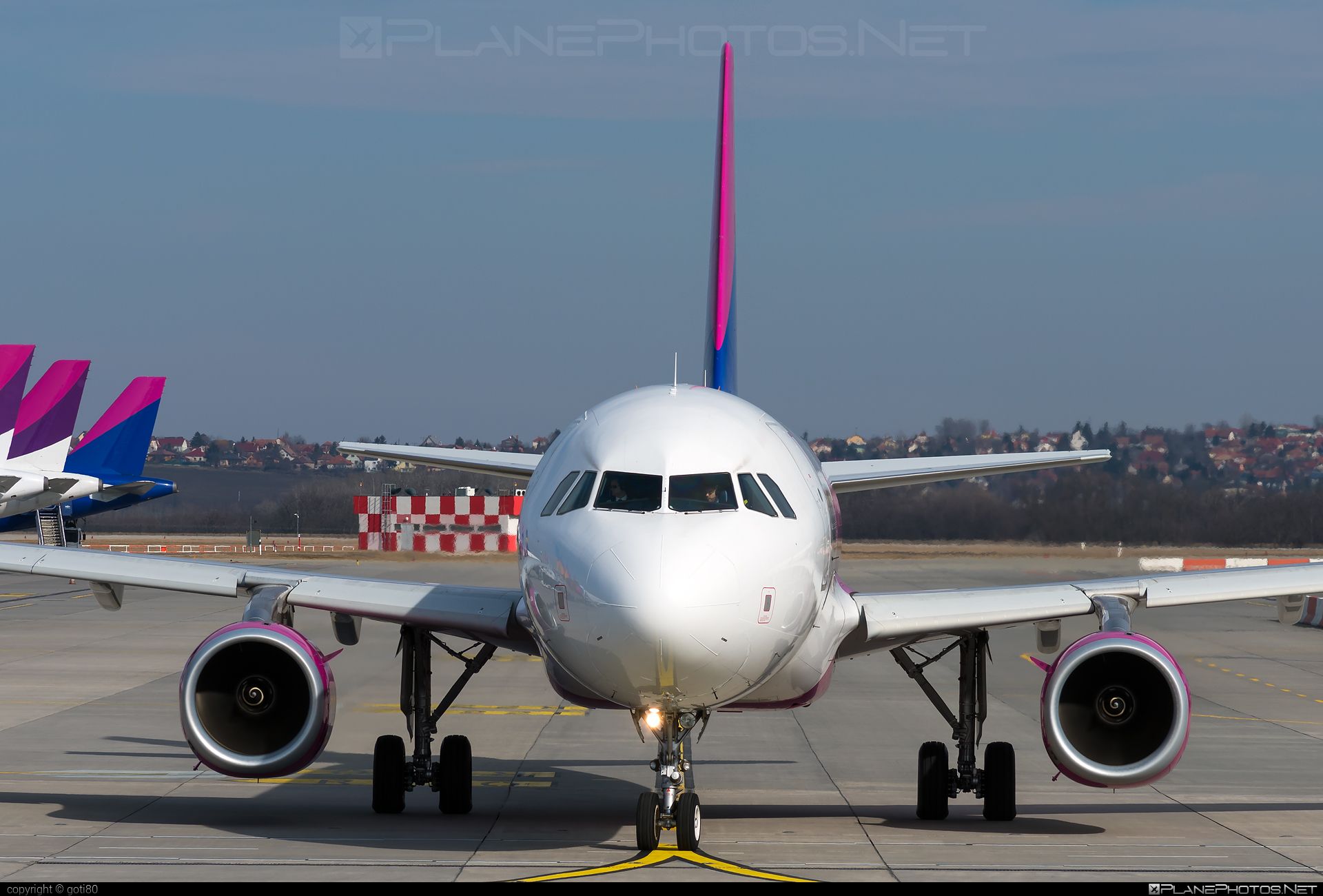 Airbus A320-232 - HA-LYT operated by Wizz Air #a320 #a320family #airbus #airbus320 #wizz #wizzair