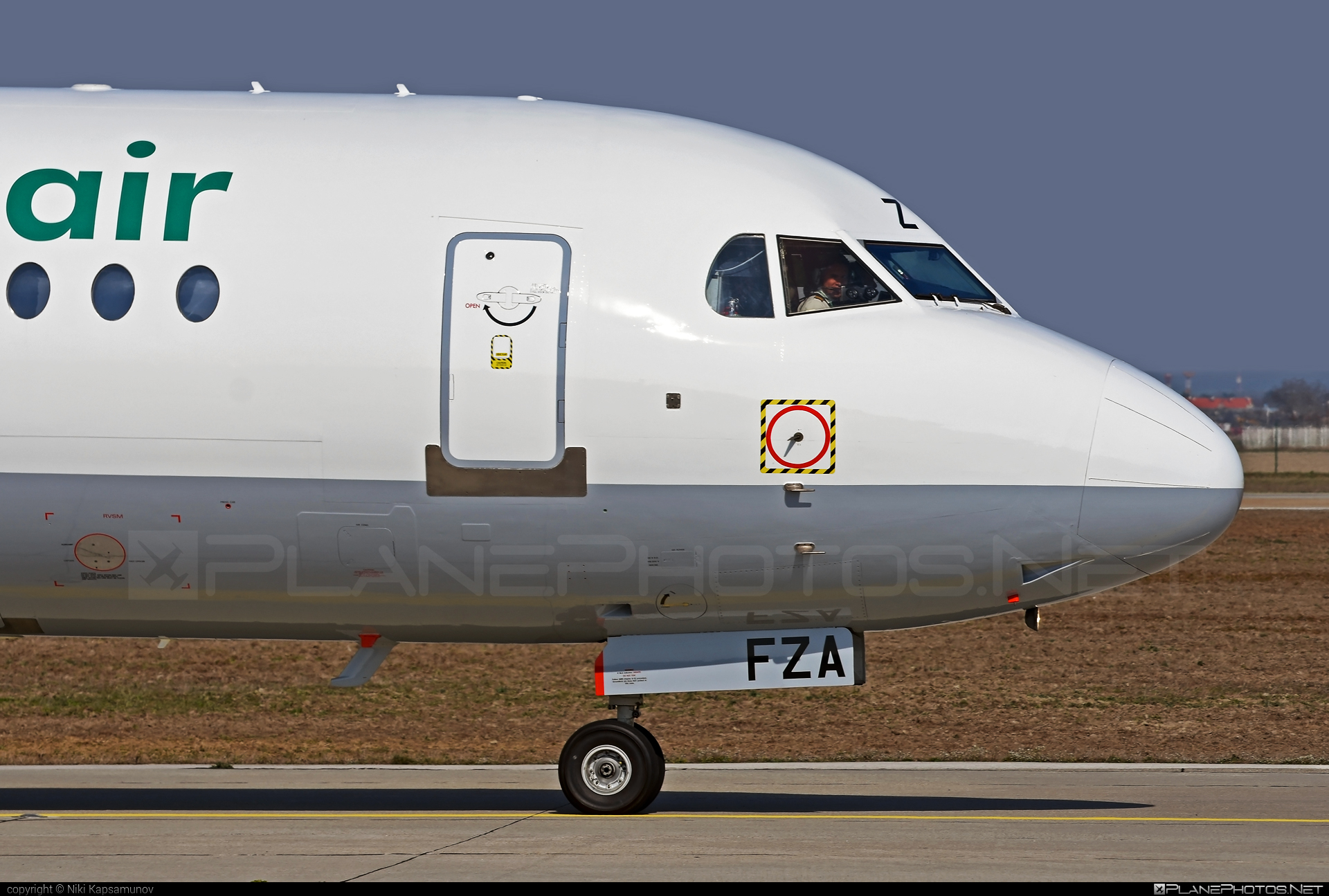 Fokker 100 - YR-FZA operated by Carpatair #fokker #fokker100