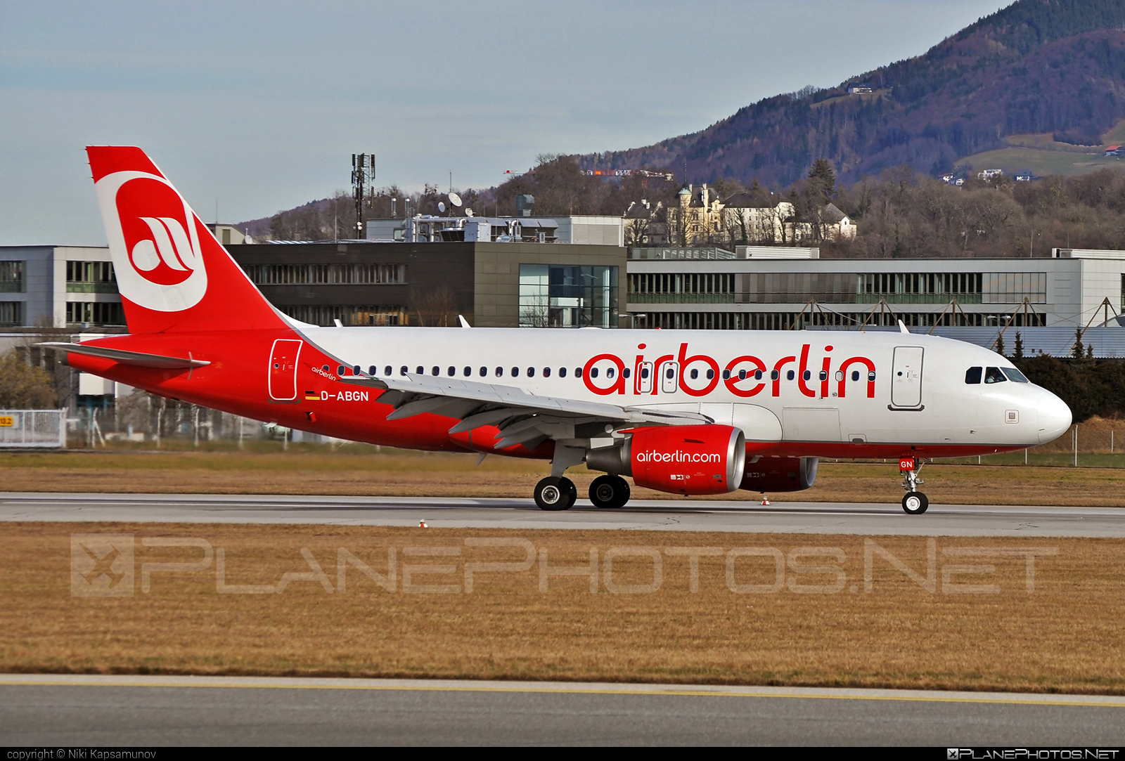 Airbus A319-112 - D-ABGN operated by Air Berlin #a319 #a320family #airberlin #airbus #airbus319