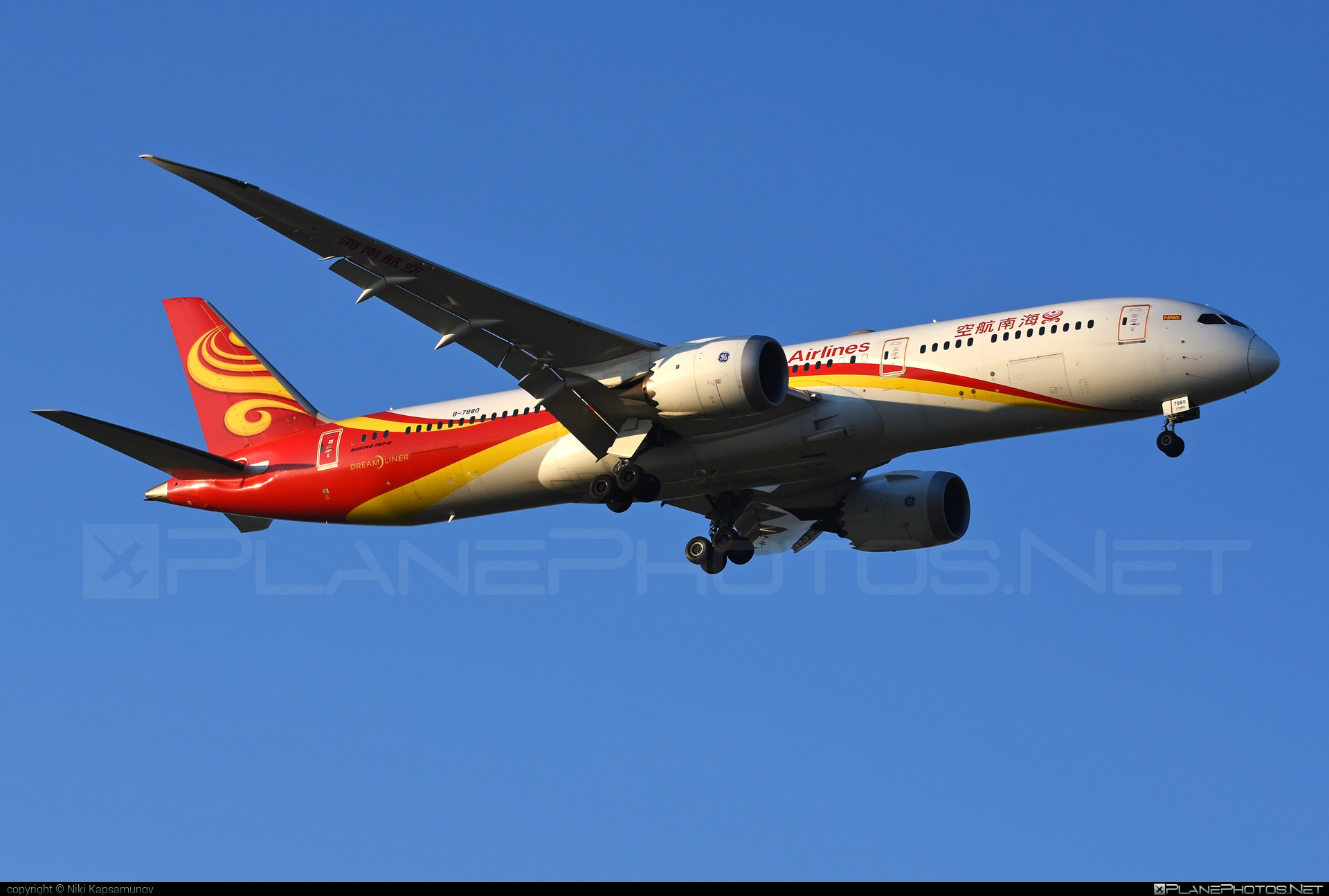 Boeing 787-9 Dreamliner - B-7880 operated by Hainan Airlines #b787 #boeing #boeing787 #dreamliner