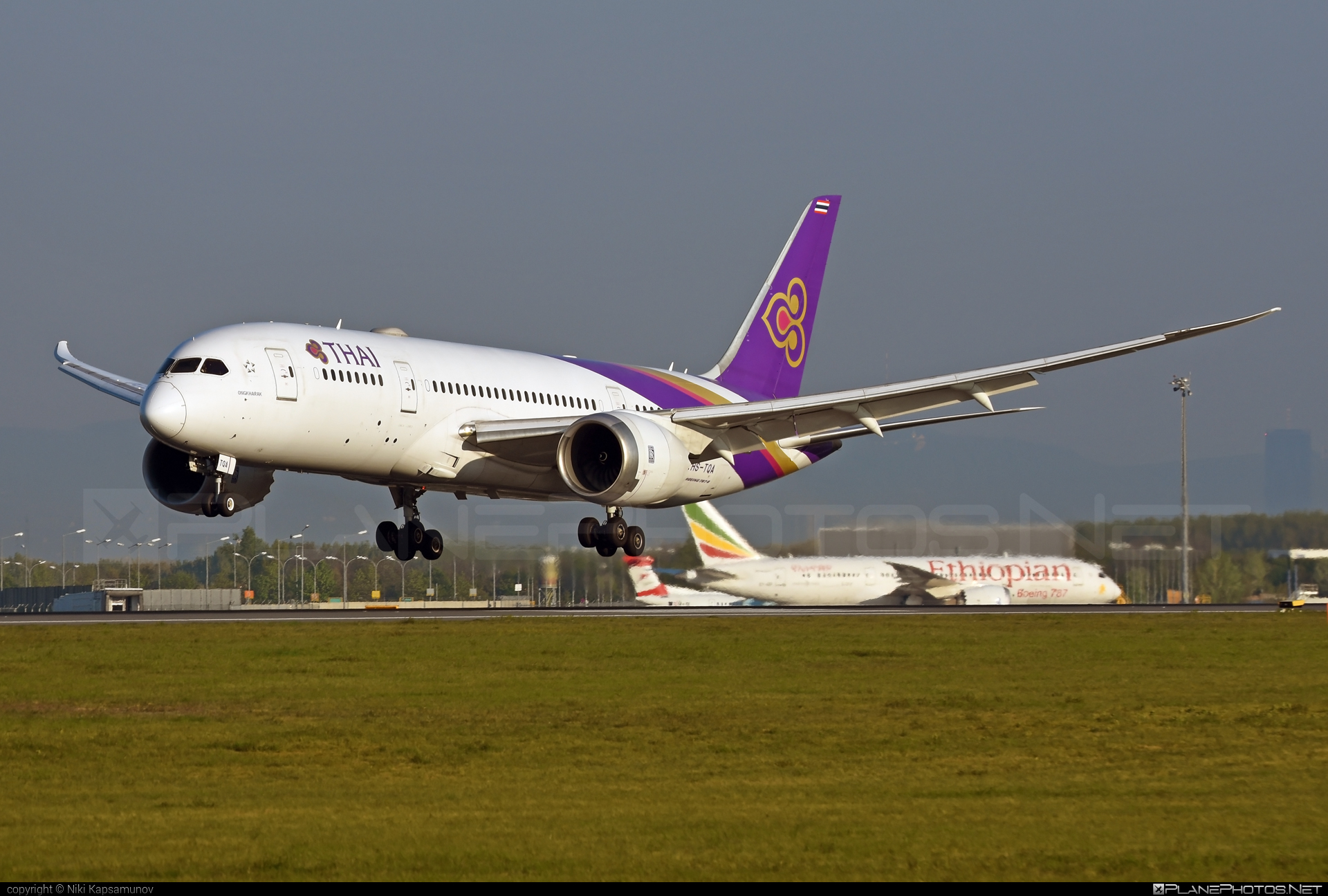 Boeing 787-8 Dreamliner - HS-TQA operated by Thai Airways #b787 #boeing #boeing787 #dreamliner #thaiairways