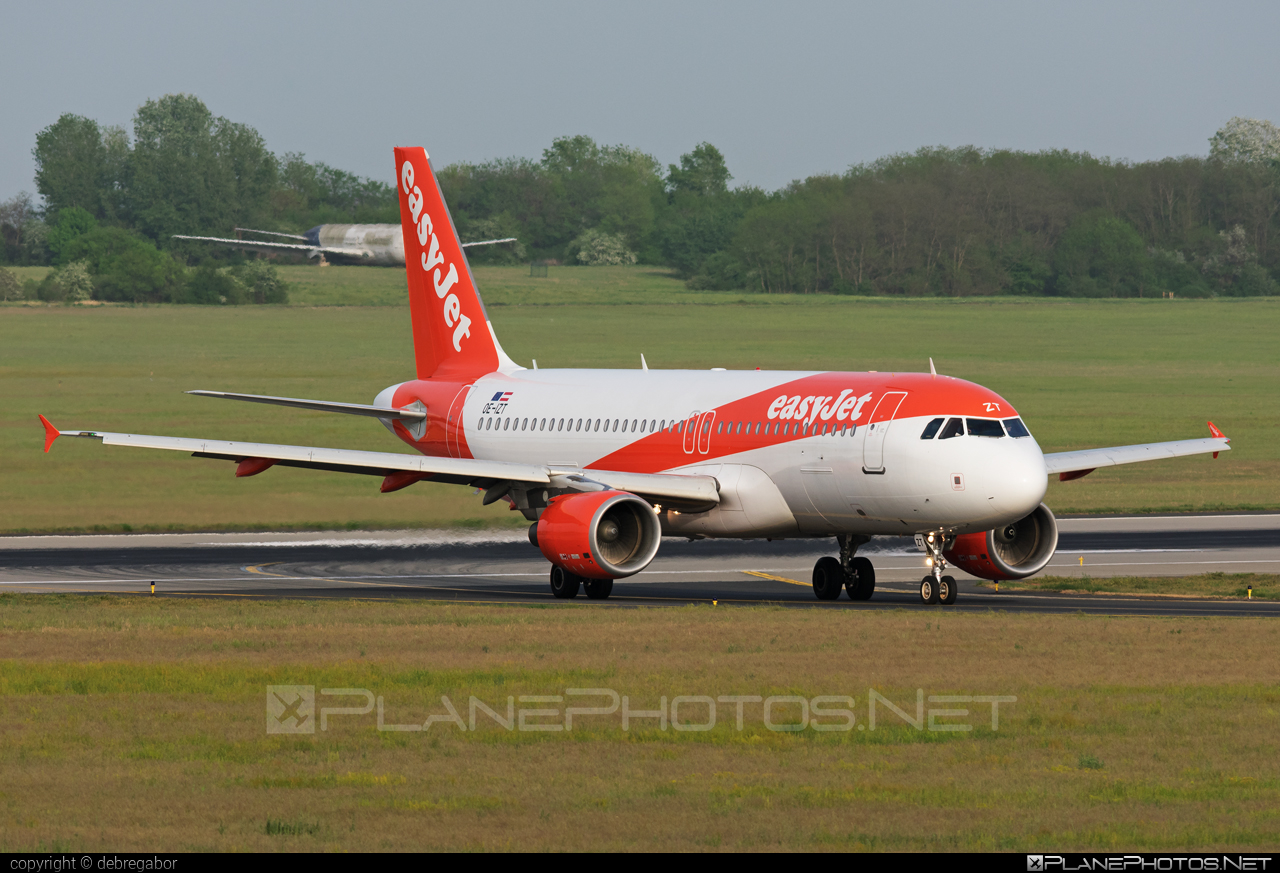 Airbus A320-214 - OE-IZT operated by easyJet Europe #a320 #a320family #airbus #airbus320 #easyjet #easyjeteurope