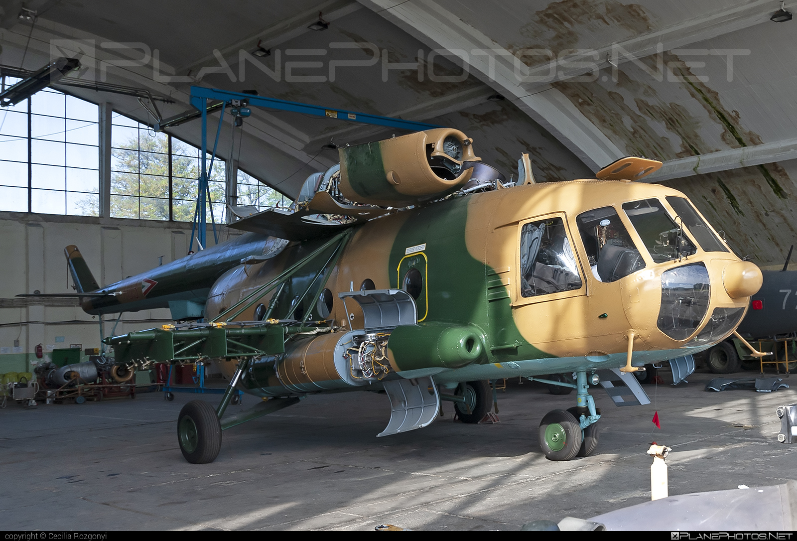 Mil Mi-17N - 703 operated by Magyar Légierő (Hungarian Air Force) #hungarianairforce #magyarlegiero #mi17 #mi17n #mil #mil17 #milhelicopters