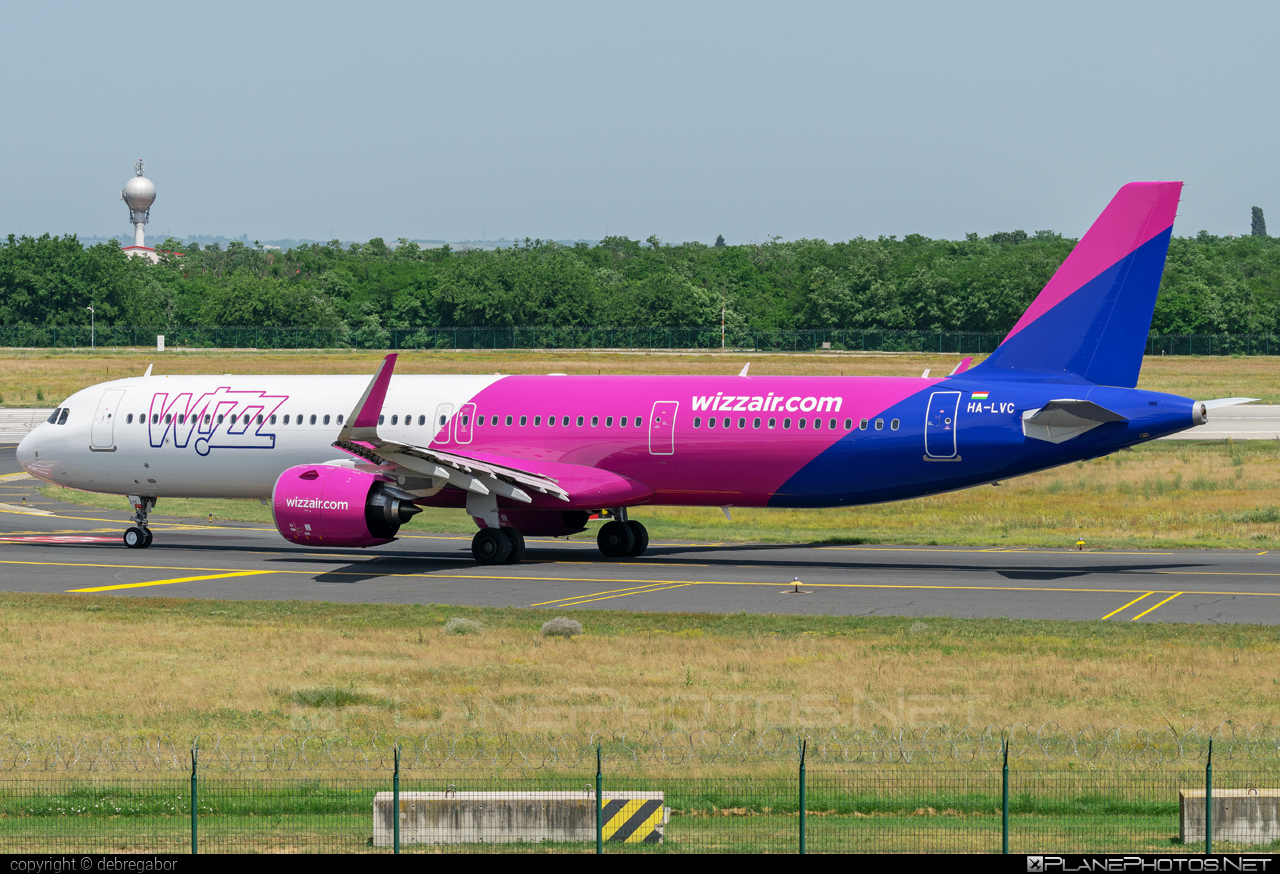 Airbus A321-271NX - HA-LVC operated by Wizz Air #a320family #a321 #a321neo #airbus #airbus321 #airbus321lr #wizz #wizzair