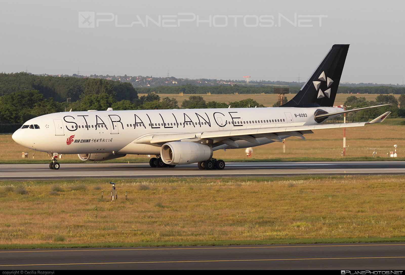 Airbus A330-243 - B-6093 operated by Air China #a330 #a330family #airbus #airbus330 #airchina #staralliance