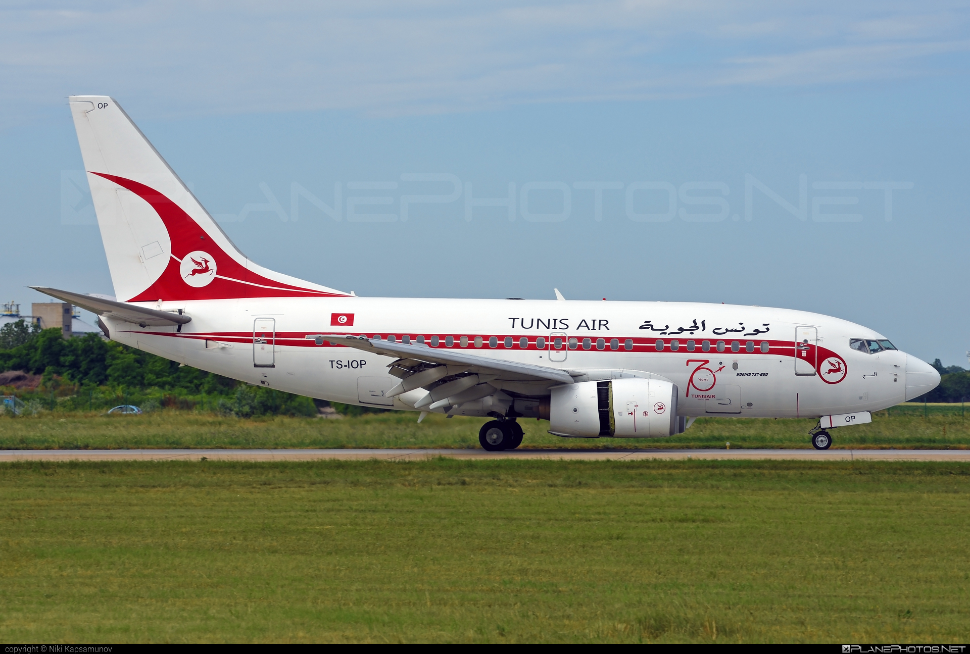 TS-IOP - Boeing 737-600 operated by Tunisair taken by NikiKaps