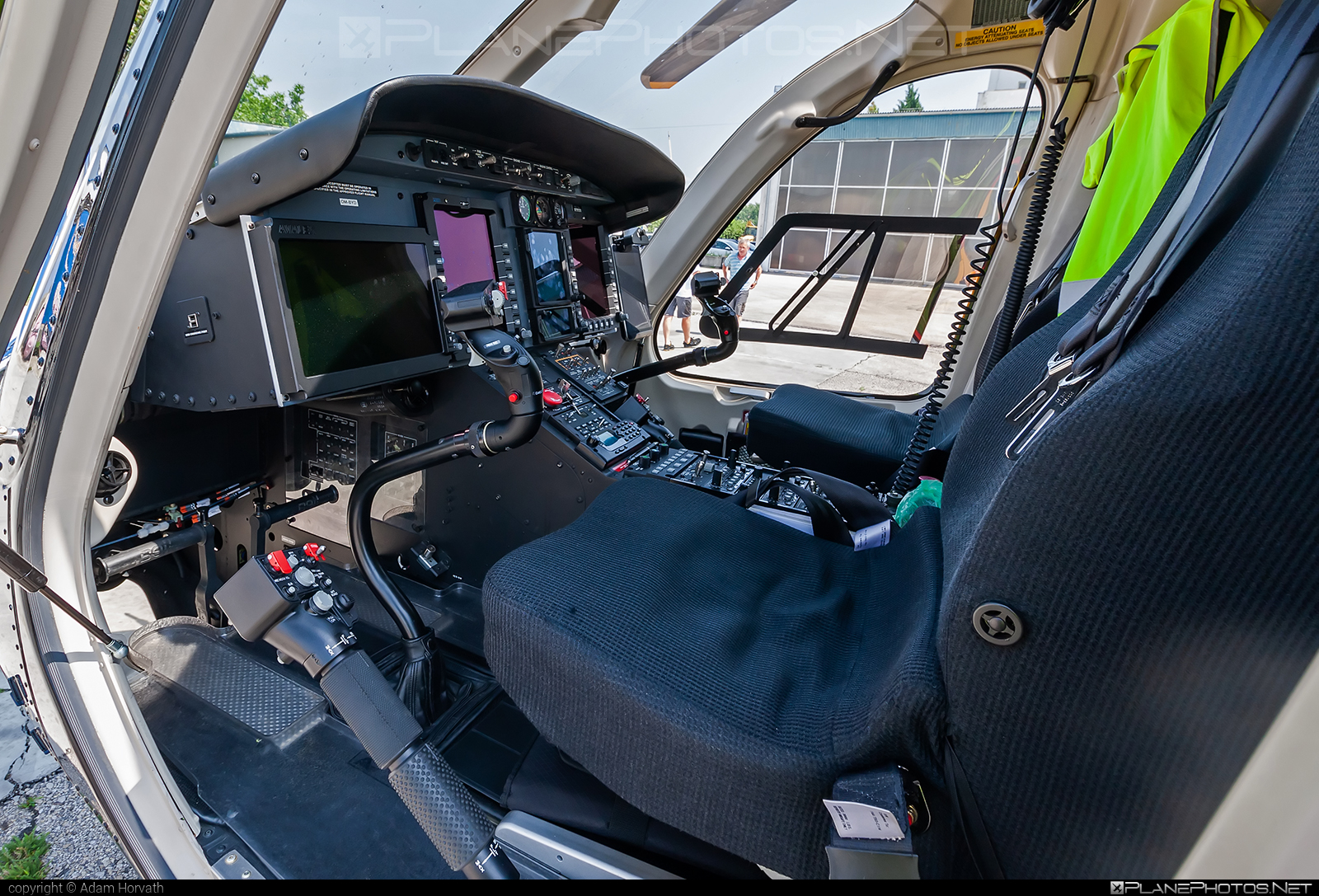 Bell 429 - OM-BYD operated by Letecký útvar MV SR (Slovak Government Flying Service) #SlovakGovernmentFlyingService #bell #bell429 #bellhelicopters #leteckyutvarMVSR