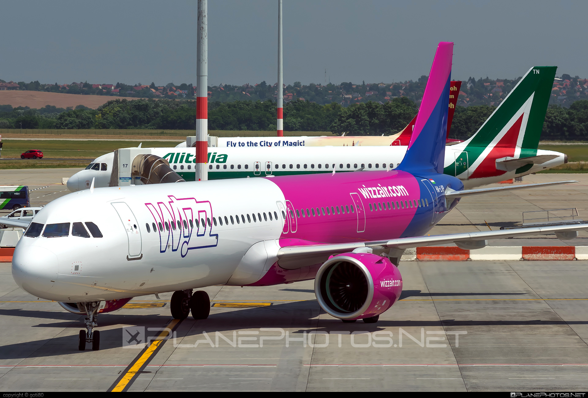 Airbus A321-271NX - HA-LVB operated by Wizz Air #a320family #a321 #a321neo #airbus #airbus321 #airbus321lr #wizz #wizzair