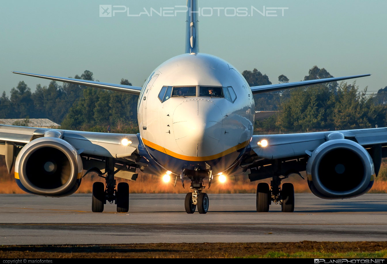 Boeing 737-800 - EI-DYX operated by Ryanair #b737 #b737nextgen #b737ng #boeing #boeing737 #ryanair