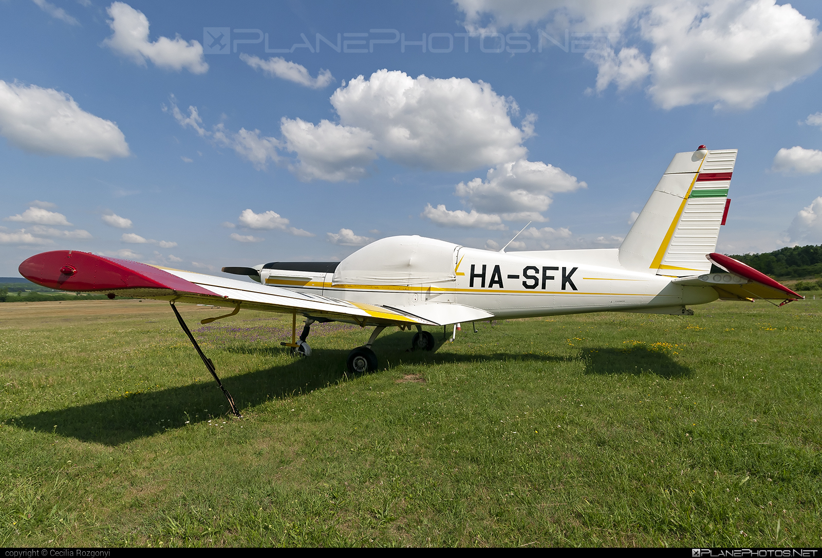 Zlin Z-142 - HA-SFK operated by Trener Air #z142 #zlin #zlin142