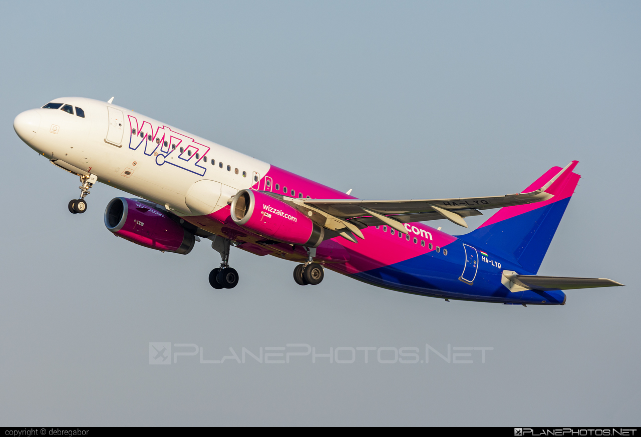 Airbus A320-232 - HA-LYQ operated by Wizz Air #a320 #a320family #airbus #airbus320 #wizz #wizzair