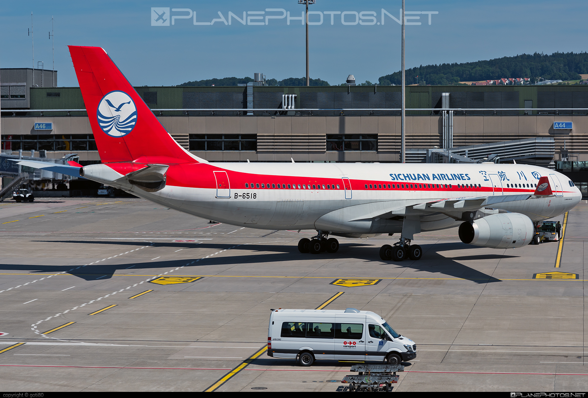 Airbus A330-243 - B-6518 operated by Sichuan Airlines #a330 #a330family #airbus #airbus330