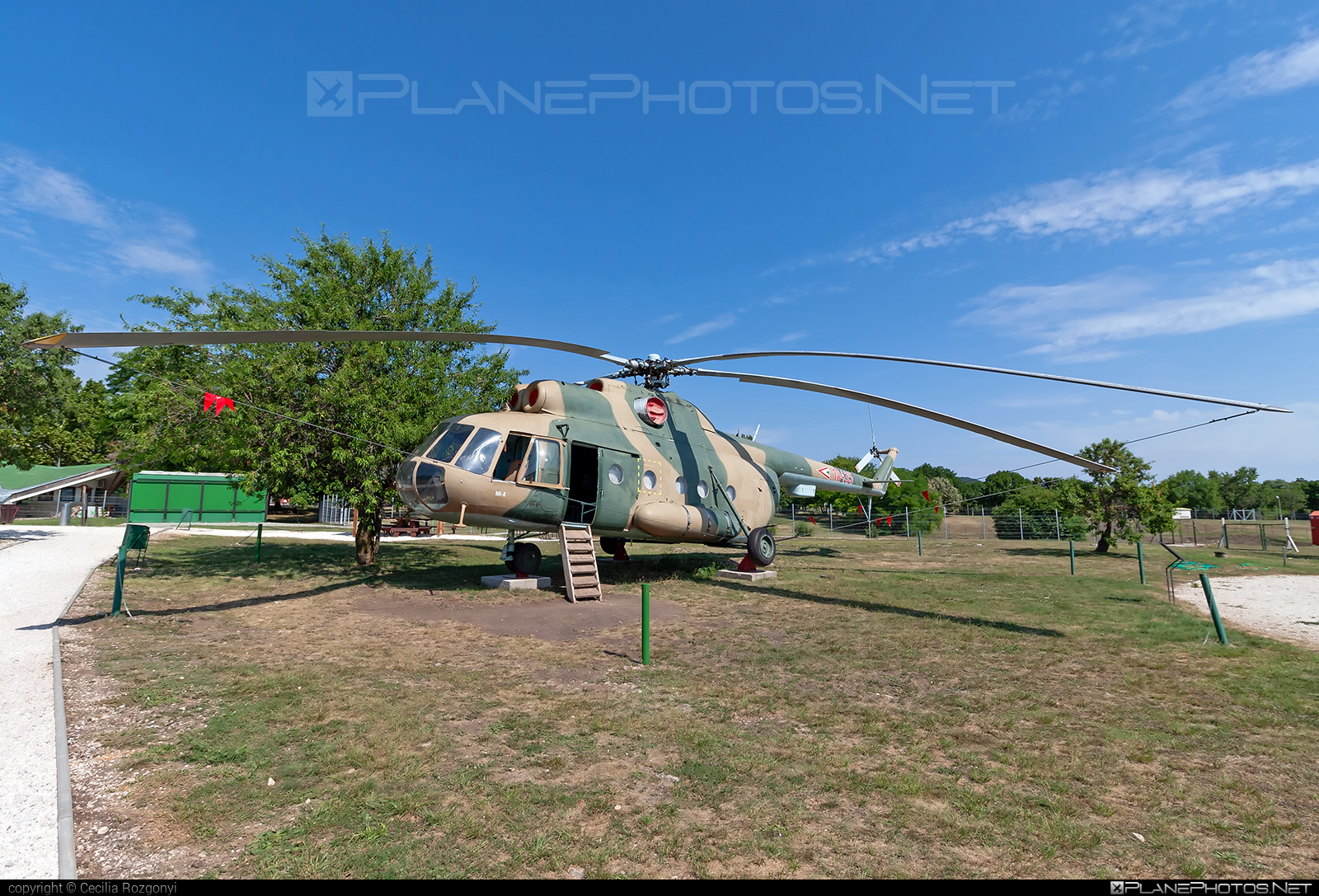 Mil Mi-8T - 10435 operated by Magyar Légierő (Hungarian Air Force) #hungarianairforce #magyarlegiero #mi8 #mi8t #mil #milhelicopters #milmi8 #milmi8t