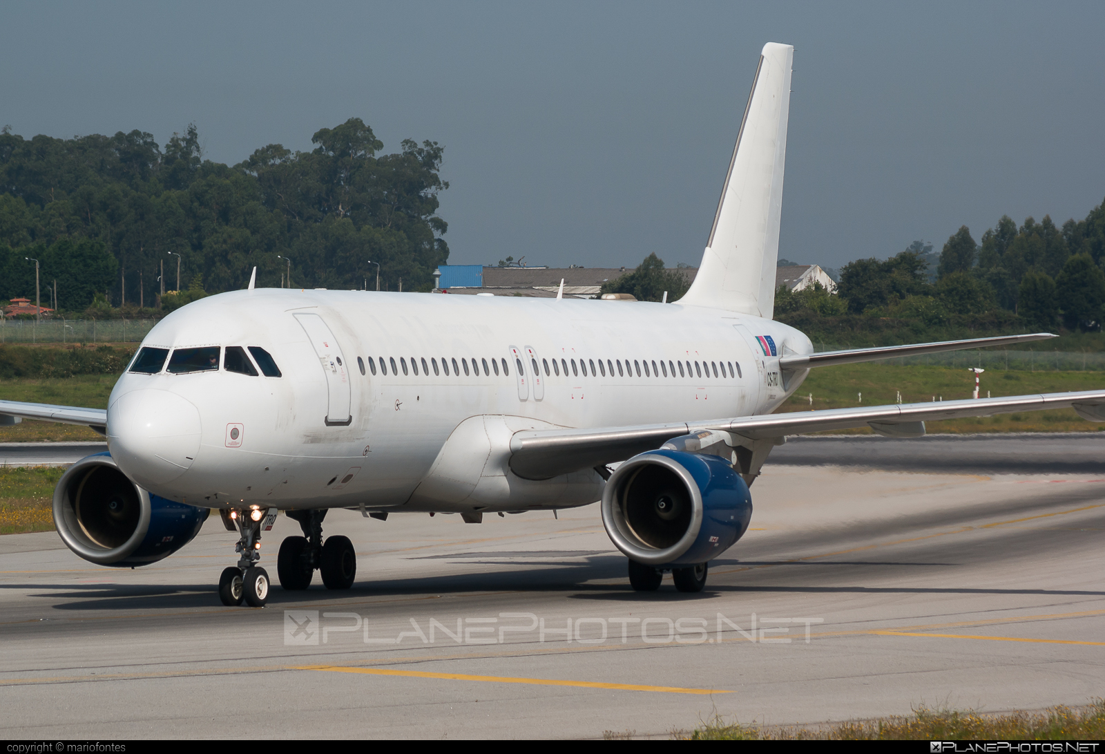 Airbus A320-214 - CS-TRO operated by White Airways #a320 #a320family #airbus #airbus320
