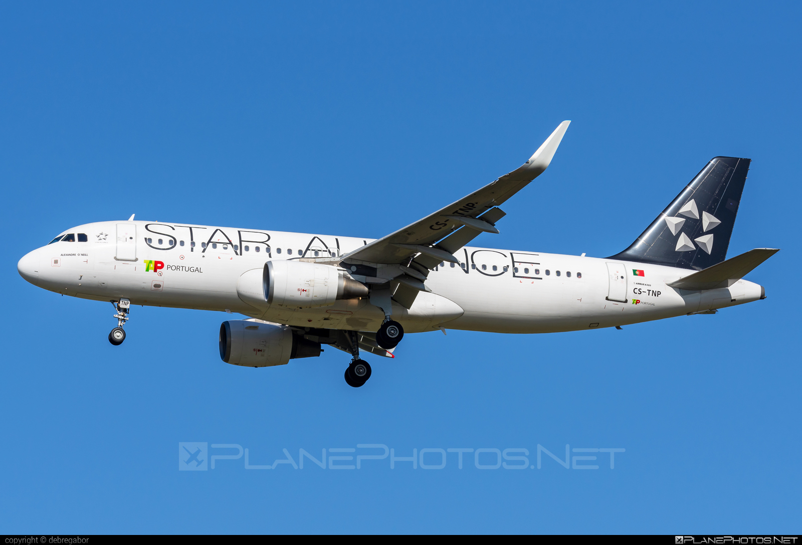 Airbus A320-214 - CS-TNP operated by TAP Portugal #a320 #a320family #airbus #airbus320 #staralliance #tap #tapportugal