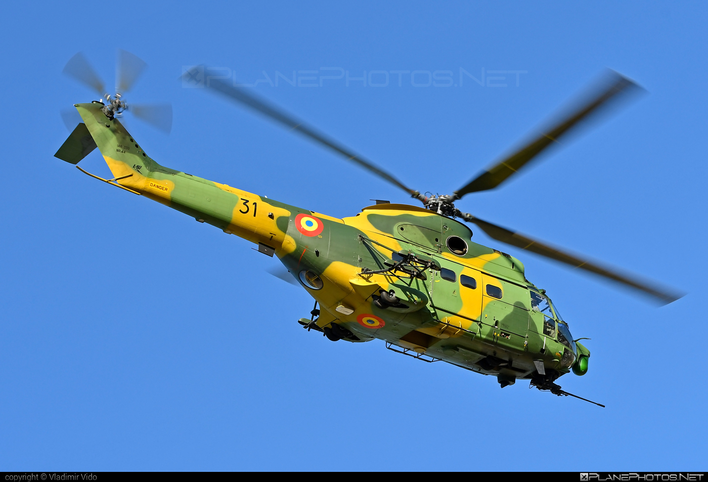 IAR 330L Puma SOCAT - 31 operated by Forţele Aeriene Române (Romanian Air Force) #forteleaerieneromane #iar #iar330 #iar330l #iar330lpuma #iar330lpumasocat #iar330puma #industriaAeronauticaRomana #romanianairforce