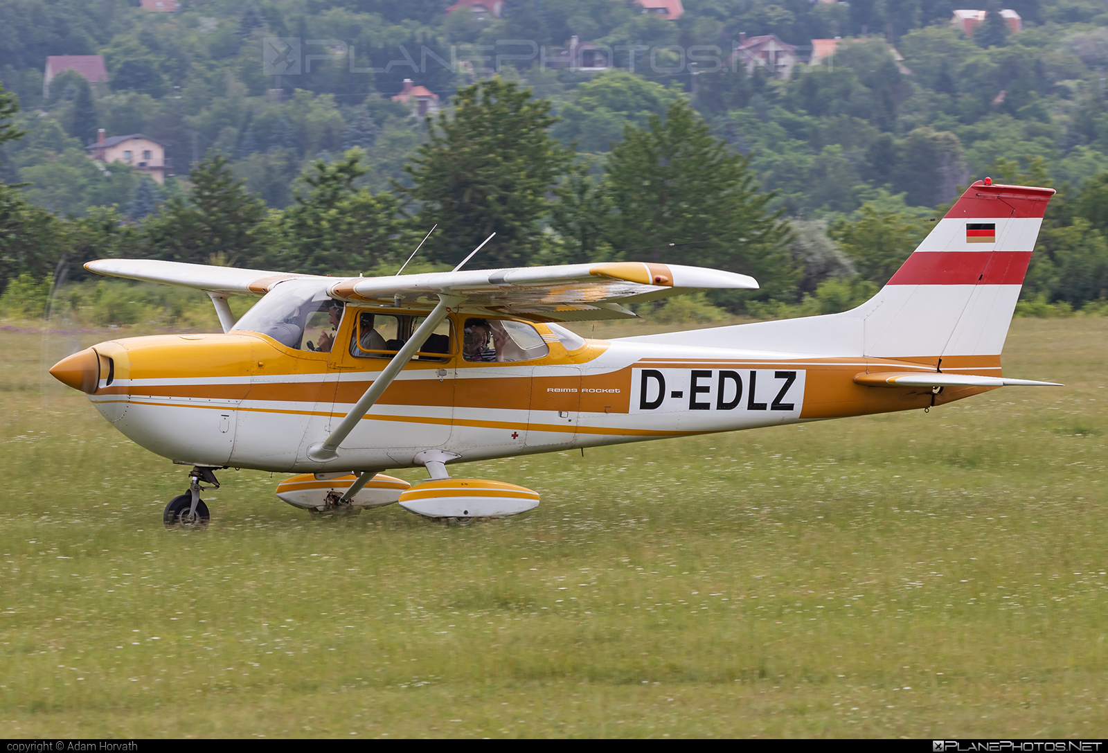 Reims FR172H Reims Rocket - D-EDLZ operated by Private operator #reims