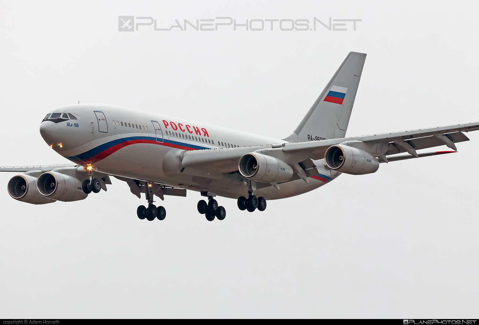 Ilyushin Il-96-300 - RA-96018 operated by Russia - Department of the Defense #il96 #il96300 #ilyushin