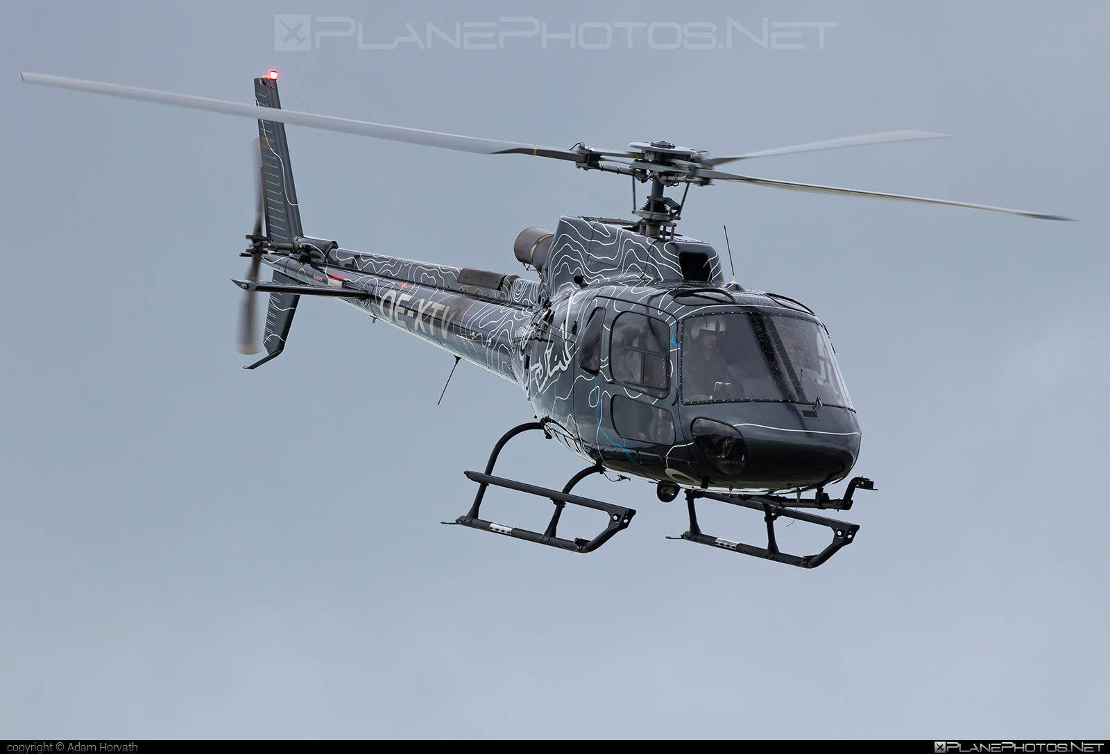 Eurocopter AS350 B3 Ecureuil - OE-XTV operated by The Flying Bulls #as350 #as350b3 #as350b3ecureuil #as350ecureuil #eurocopter #theflyingbulls