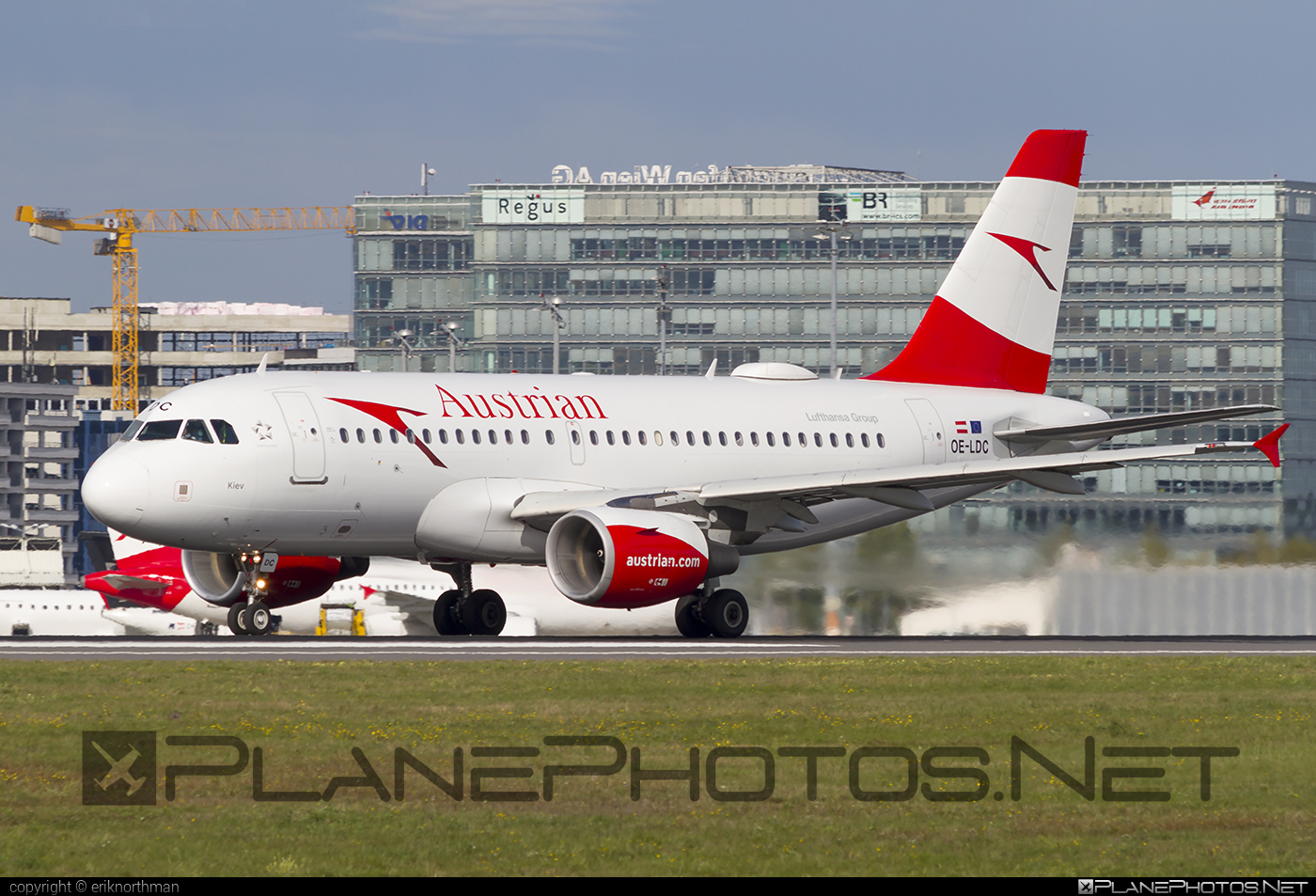 Airbus A319-112 - OE-LDC operated by Austrian Airlines #a319 #a320family #airbus #airbus319 #austrian #austrianAirlines