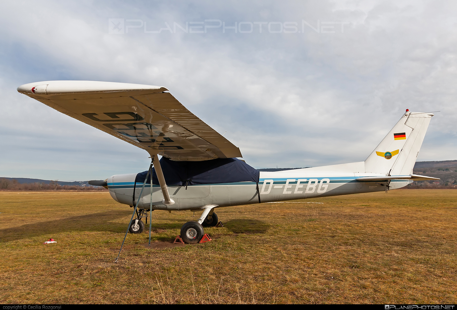 Reims F152 - D-EEBG operated by Private operator #cessna152 #reims #reims152 #reimsf152