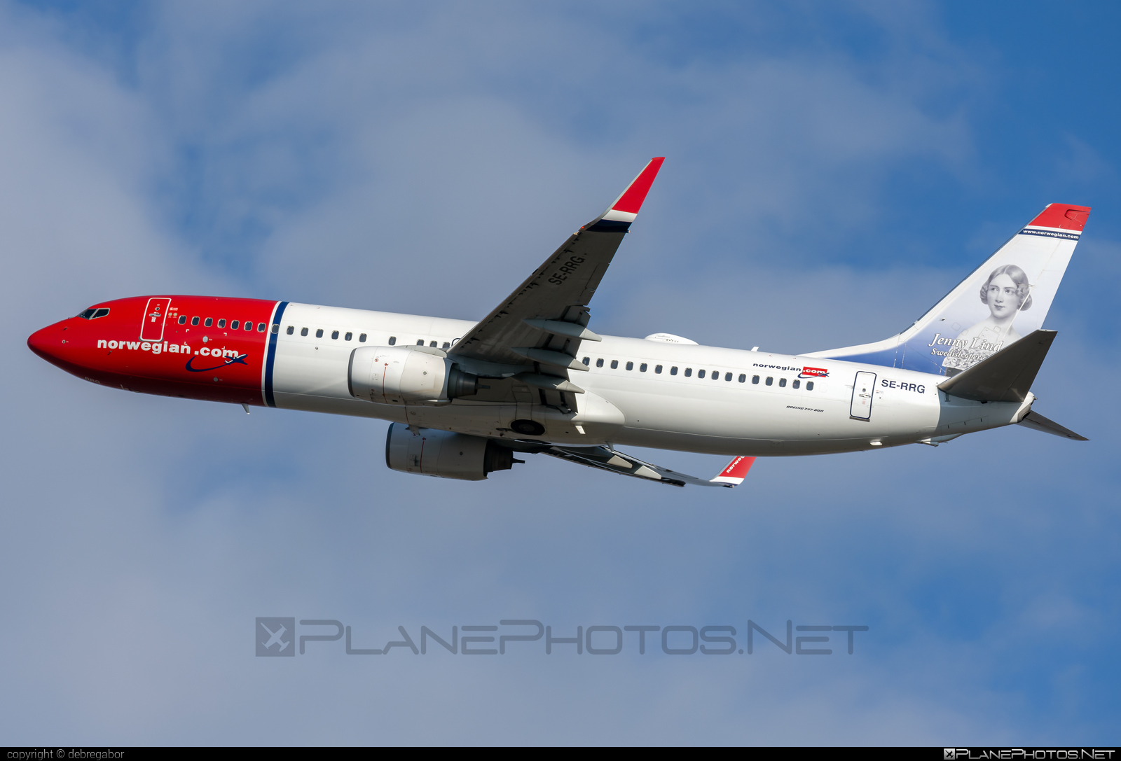Boeing 737-800 - SE-RRG operated by Norwegian Air Sweden #b737 #b737nextgen #b737ng #boeing #boeing737 #norwegian #norwegianair #norwegianairsweden