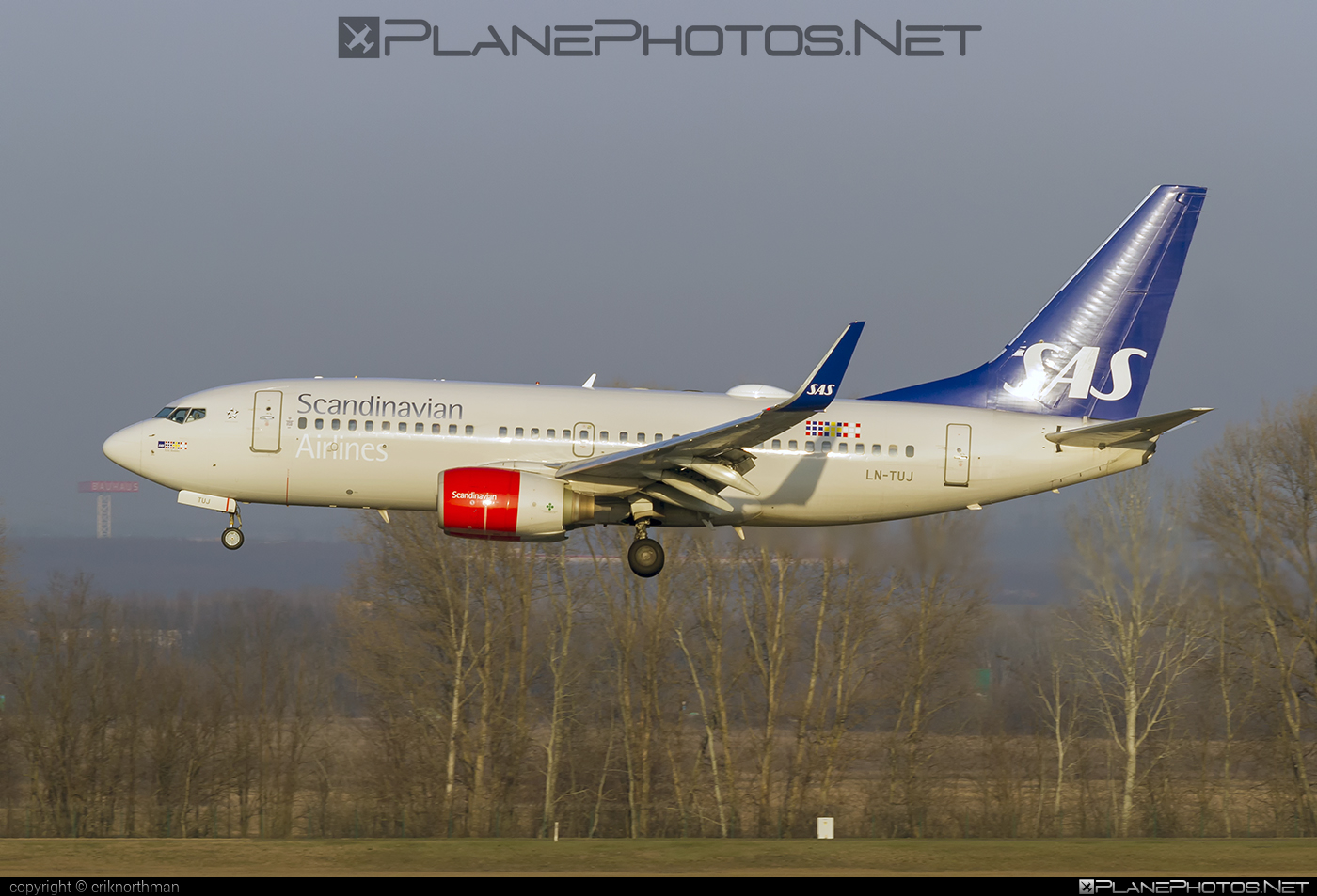 Boeing 737-700 - LN-TUJ operated by Scandinavian Airlines (SAS) #b737 #b737nextgen #b737ng #boeing #boeing737 #sas #sasairlines #scandinavianairlines