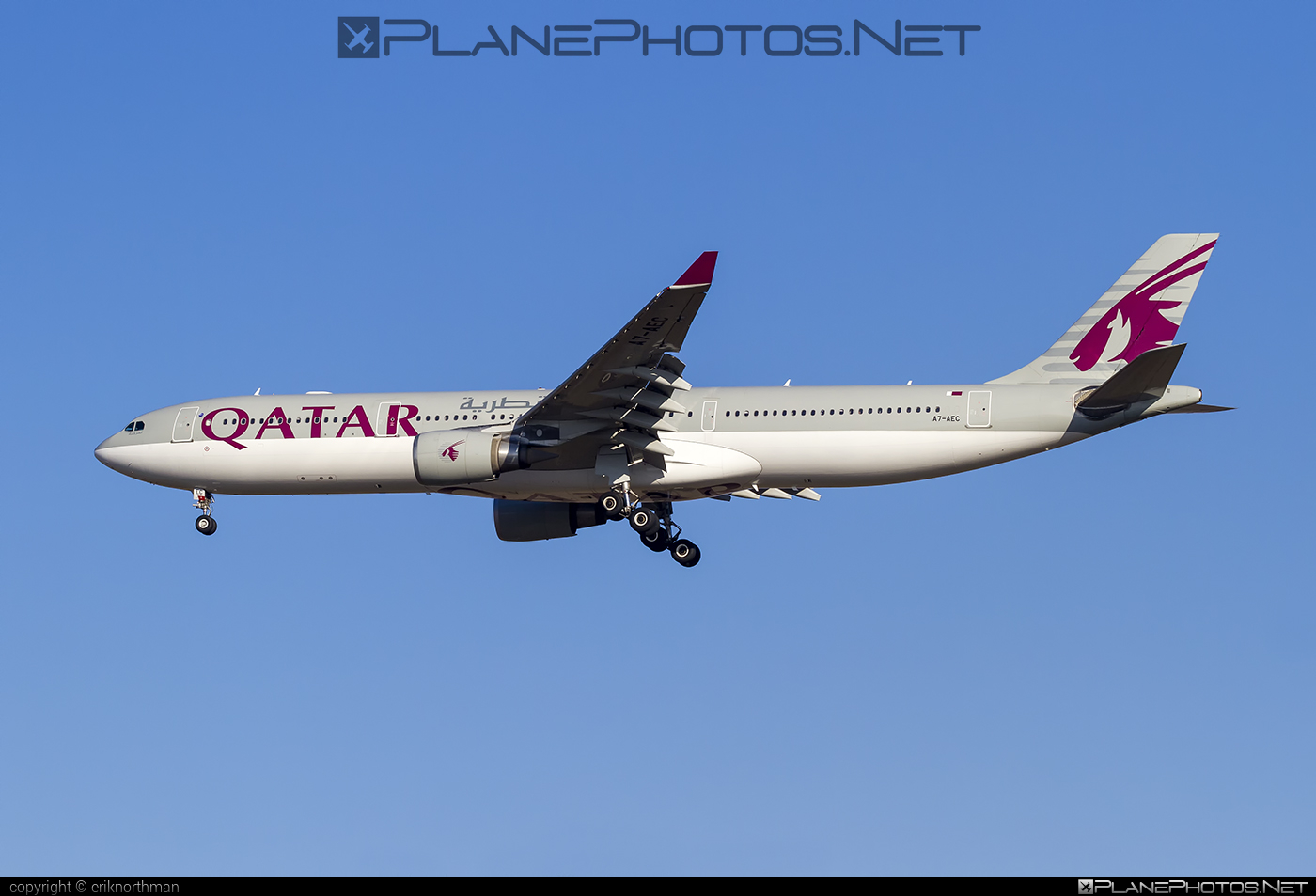 Airbus A330-302 - A7-AEC operated by Qatar Airways #a330 #a330family #airbus #airbus330 #qatarairways