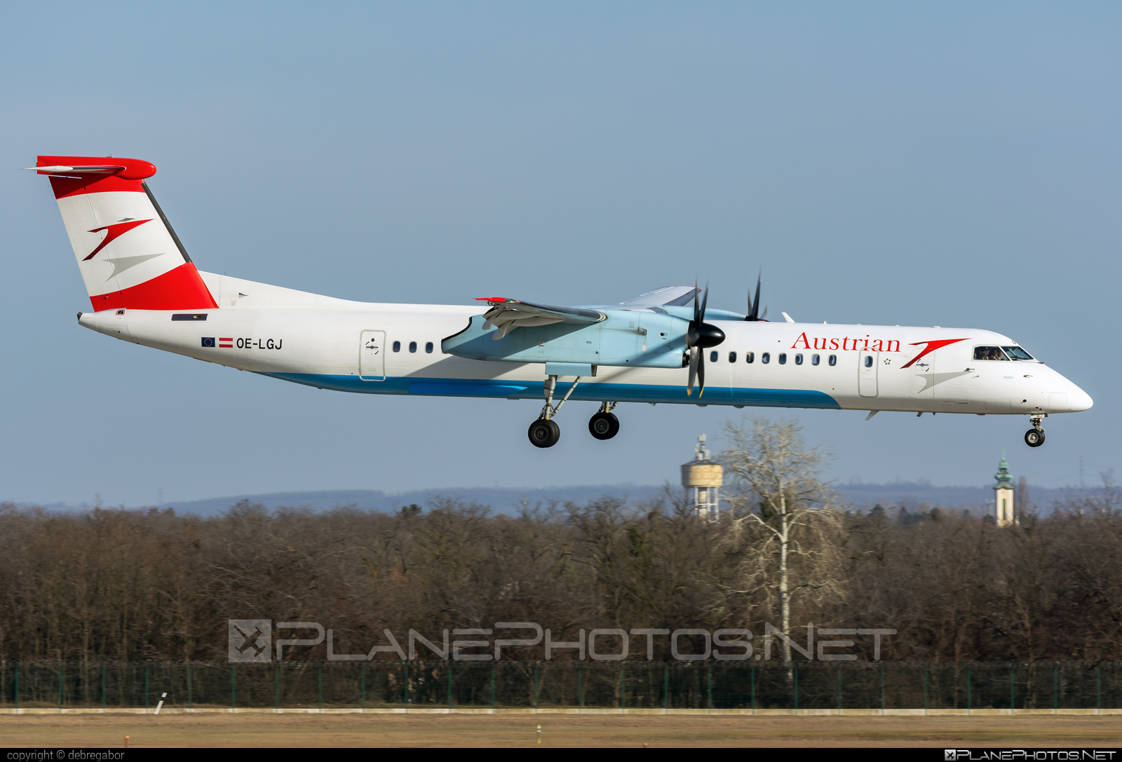 Bombardier DHC-8-Q402 Dash 8 - OE-LGJ operated by Austrian Airlines #austrian #austrianAirlines #bombardier #dash8 #dhc8 #dhc8q402
