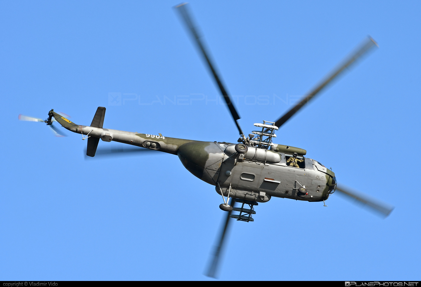 Mil Mi-171Sh - 9904 operated by Vzdušné síly AČR (Czech Air Force) #czechairforce #mi171 #mi171sh #mil #mil171 #milhelicopters #vzdusnesilyacr