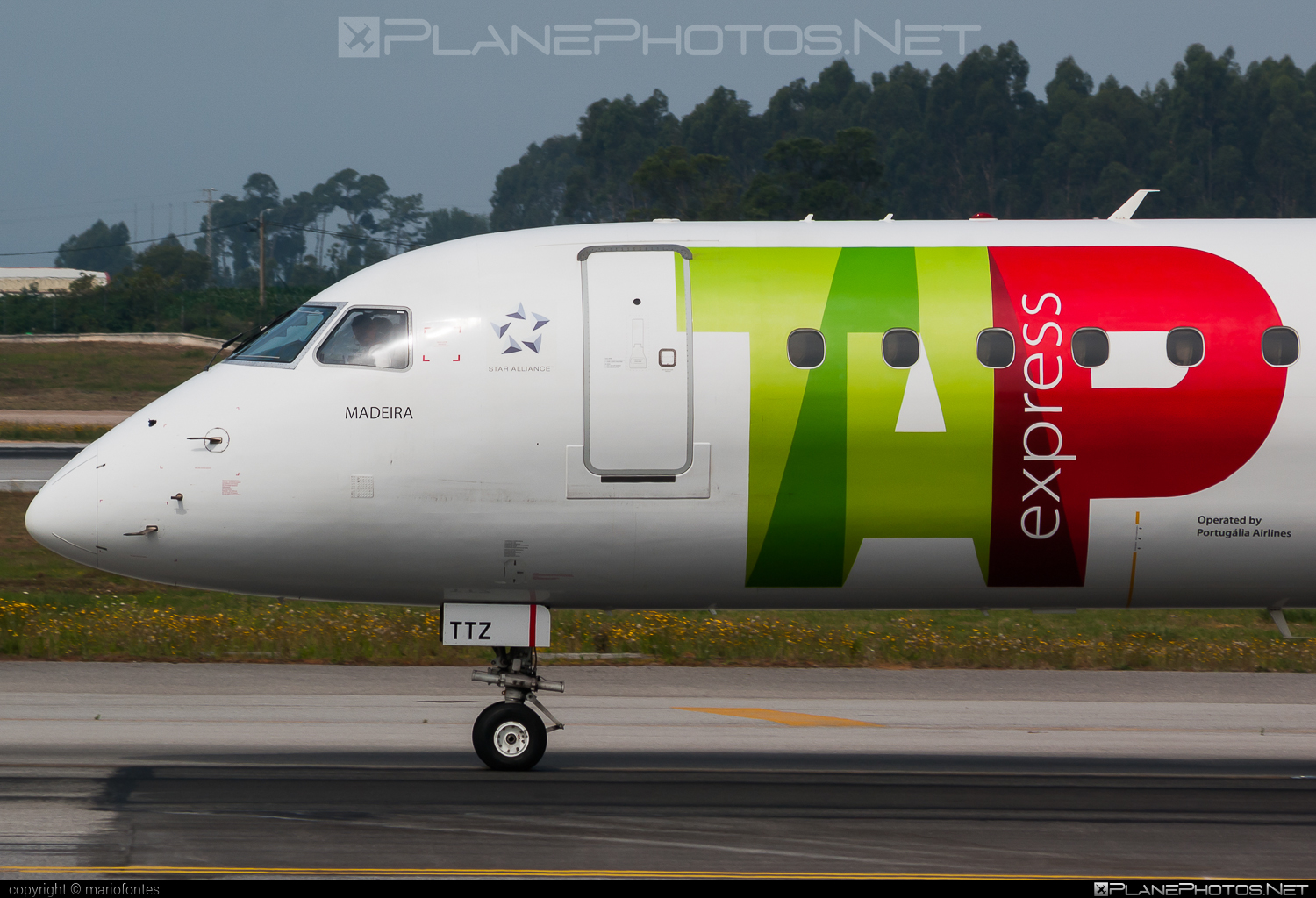 Embraer E195IGW (ERJ-190-200IGW) - CS-TTZ operated by TAP Express #e190 #e190200 #e190200igw #e195igw #embraer #embraer190200igw #embraer195 #embraer195igw