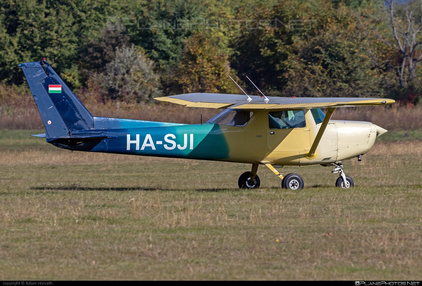Cessna 152 II - HA-SJI operated by Private operator #cessna #cessna152 #cessna152ii