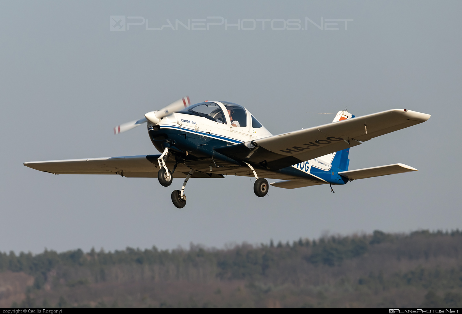 Tecnam P2002JF Sierra - HA-VOG operated by CAVOK Aviation Training #cavokaviationtraining #tecnam