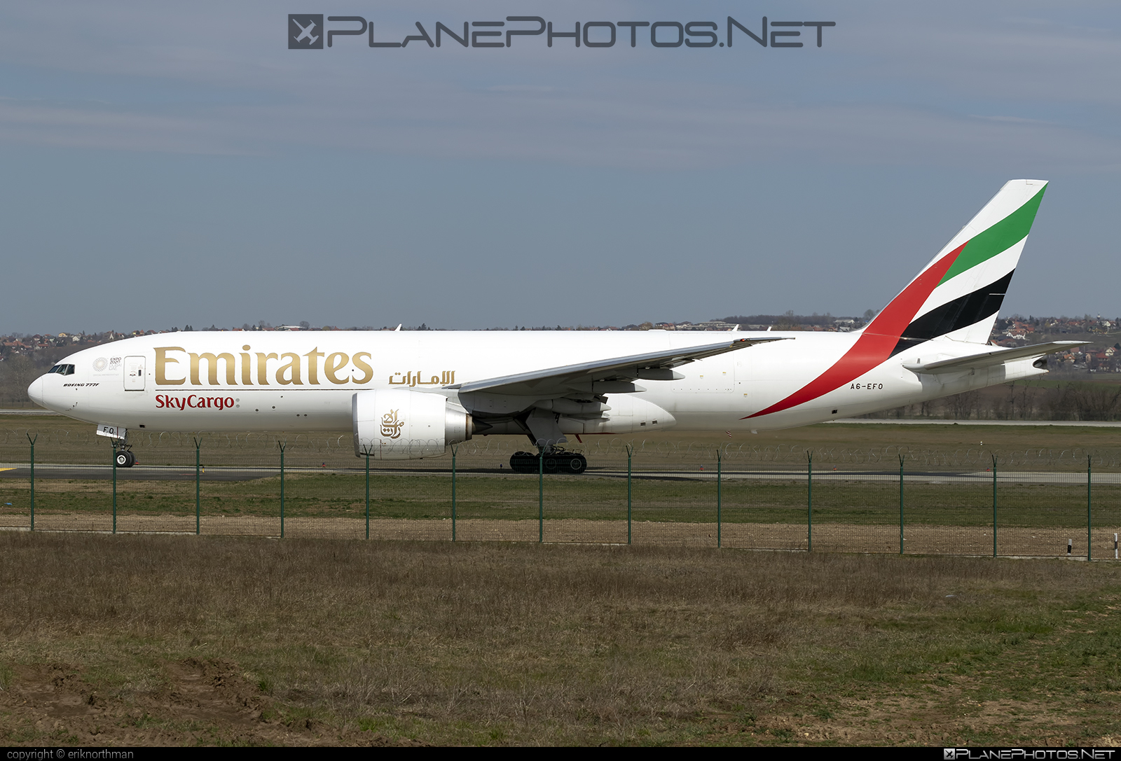 Boeing 777F - A6-EFO operated by Emirates SkyCargo #b777 #b777f #b777freighter #boeing #boeing777 #tripleseven