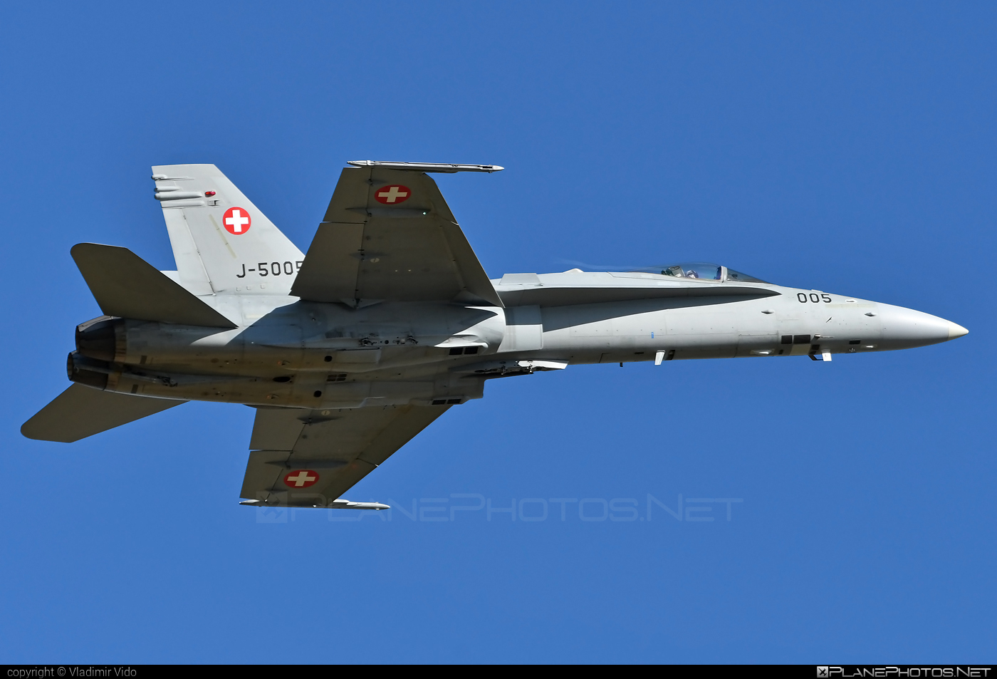 J 5005 Mcdonnell Douglas F A 18c Hornet Operated By Schweizer Luftwaffe Swiss Air Force Taken By Vladimir Vido Photoid Planephotos Net