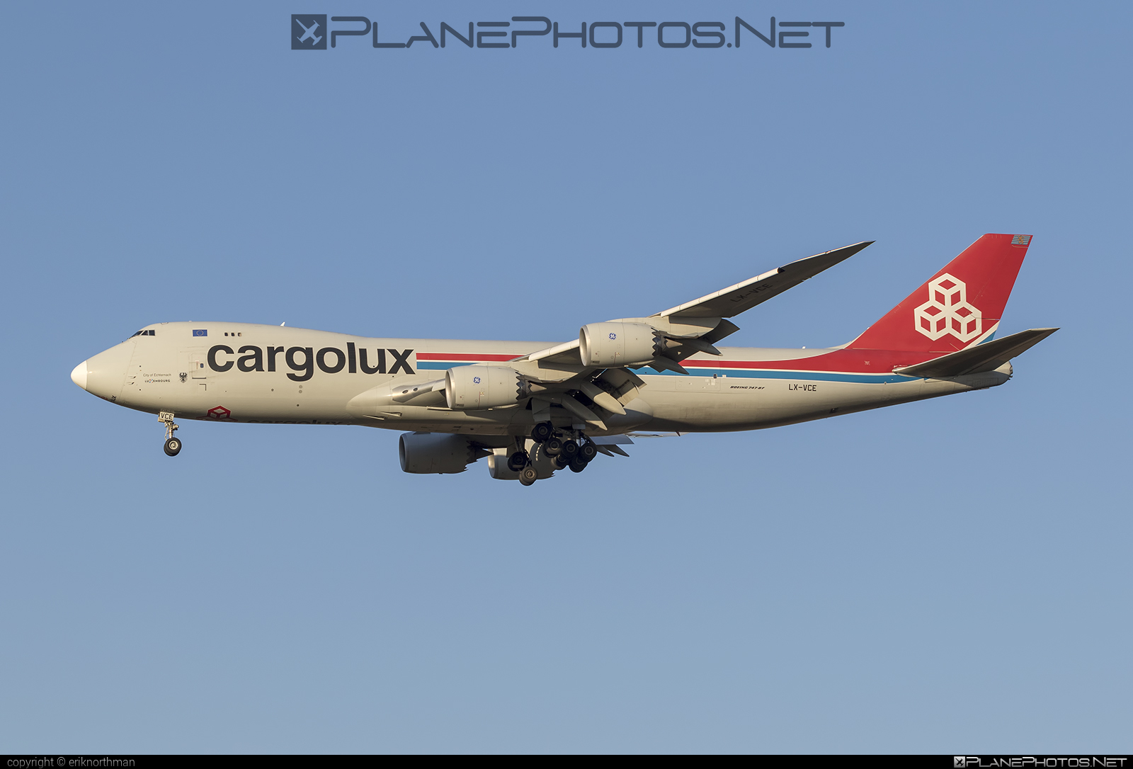 Boeing 747-8F - LX-VCE operated by Cargolux Airlines International #b747 #b747f #b747freighter #boeing #boeing747 #cargolux #jumbo