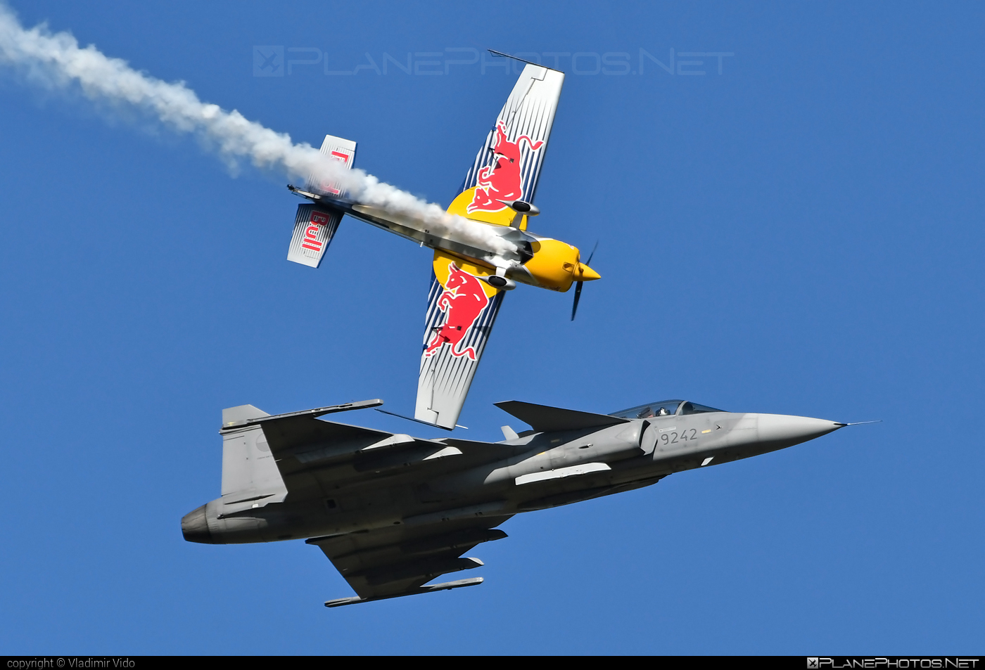 Extra EA-300SR - OK-SON operated by Private operator #extra300 #extraea300 #extraea300sr #natodays #natodays2019