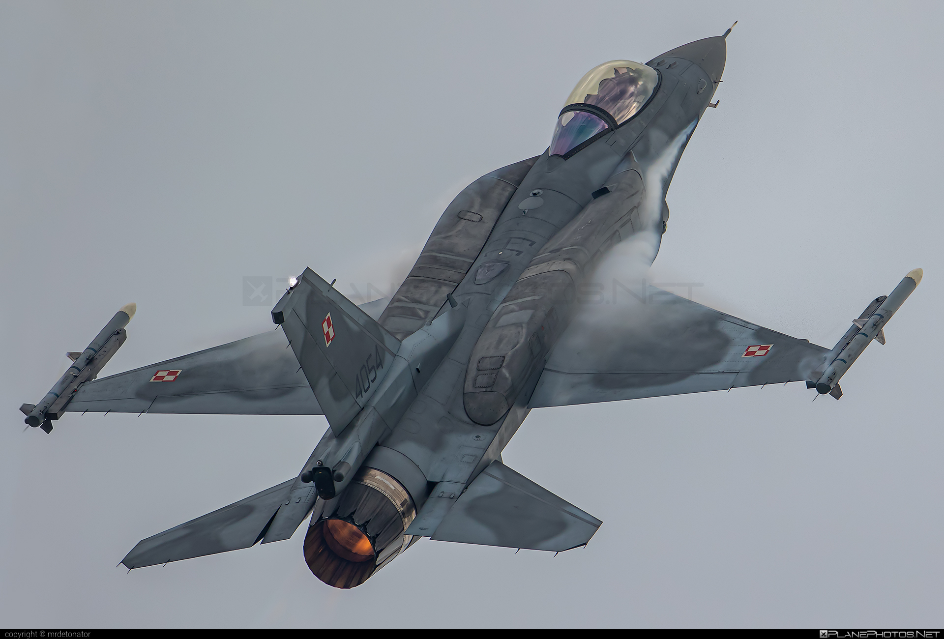 Lockheed Martin F-16C Fighting Falcon - 4054 operated by Siły Powietrzne Rzeczypospolitej Polskiej (Polish Air Force) #f16 #f16c #fightingfalcon #lockheedMartin #polishairforce #siaf2018 #silypowietrzne