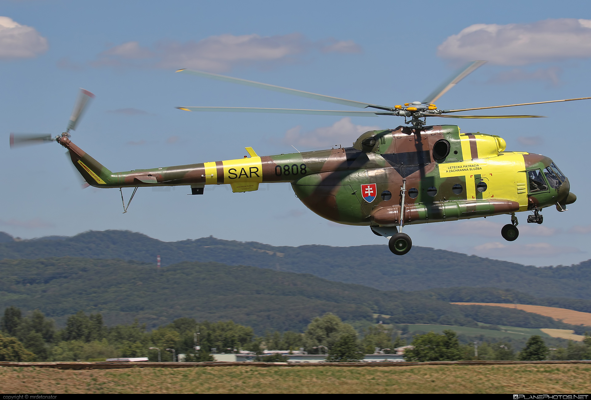 Mil Mi-17LPZS - 0808 operated by Vzdušné sily OS SR (Slovak Air Force) #mi17 #mi17lpzs #mil #milhelicopters #milmi17 #milmi17lpzs #slovakairforce #vzdusnesilyossr