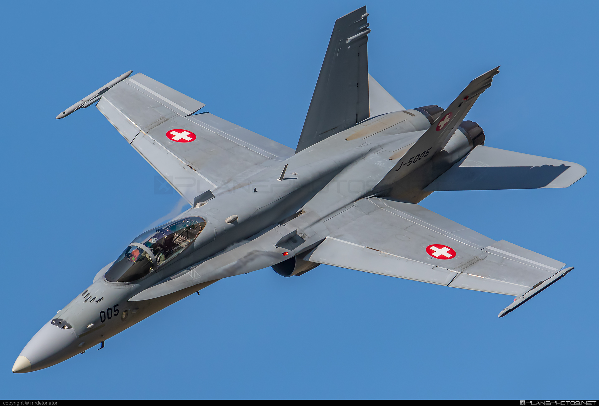McDonnell Douglas F/A-18C Hornet - J-5005 operated by Schweizer Luftwaffe (Swiss Air Force) #f18 #f18hornet #fa18 #fa18c #fa18hornet #mcDonnellDouglas #natodays2019 #schweizerluftwaffe #swissairforce