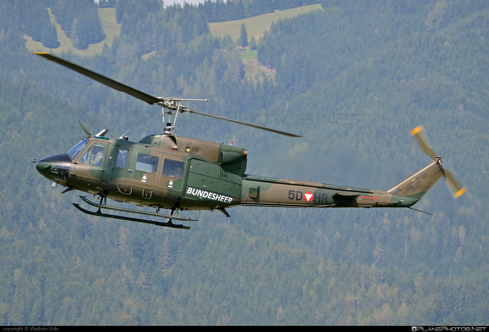 Agusta Bell AB-212 - 5D-HR operated by Österreichische Luftstreitkräfte (Austrian Air Force) #agustaBell #airpower2019 #austrianairforce