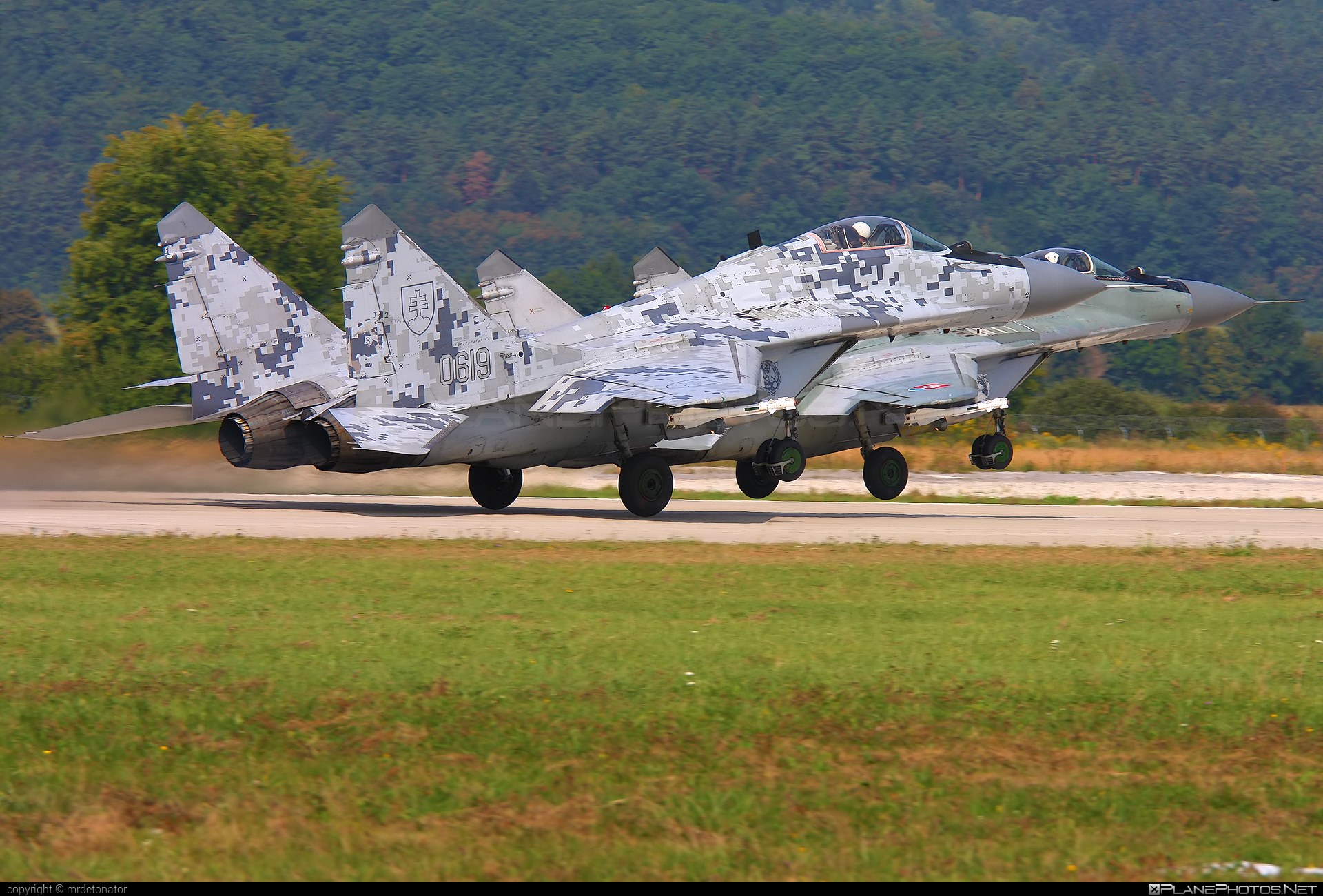 Mikoyan-Gurevich MiG-29AS - 0619 operated by Vzdušné sily OS SR (Slovak Air Force) #mig #mig29 #mig29as #mikoyangurevich #siaf2011 #slovakairforce #vzdusnesilyossr