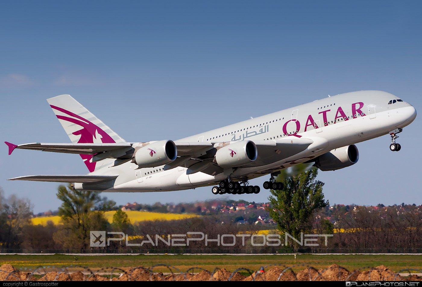 Airbus A380-861 - A7-API operated by Qatar Airways #a380 #a380family #airbus #airbus380 #qatarairways